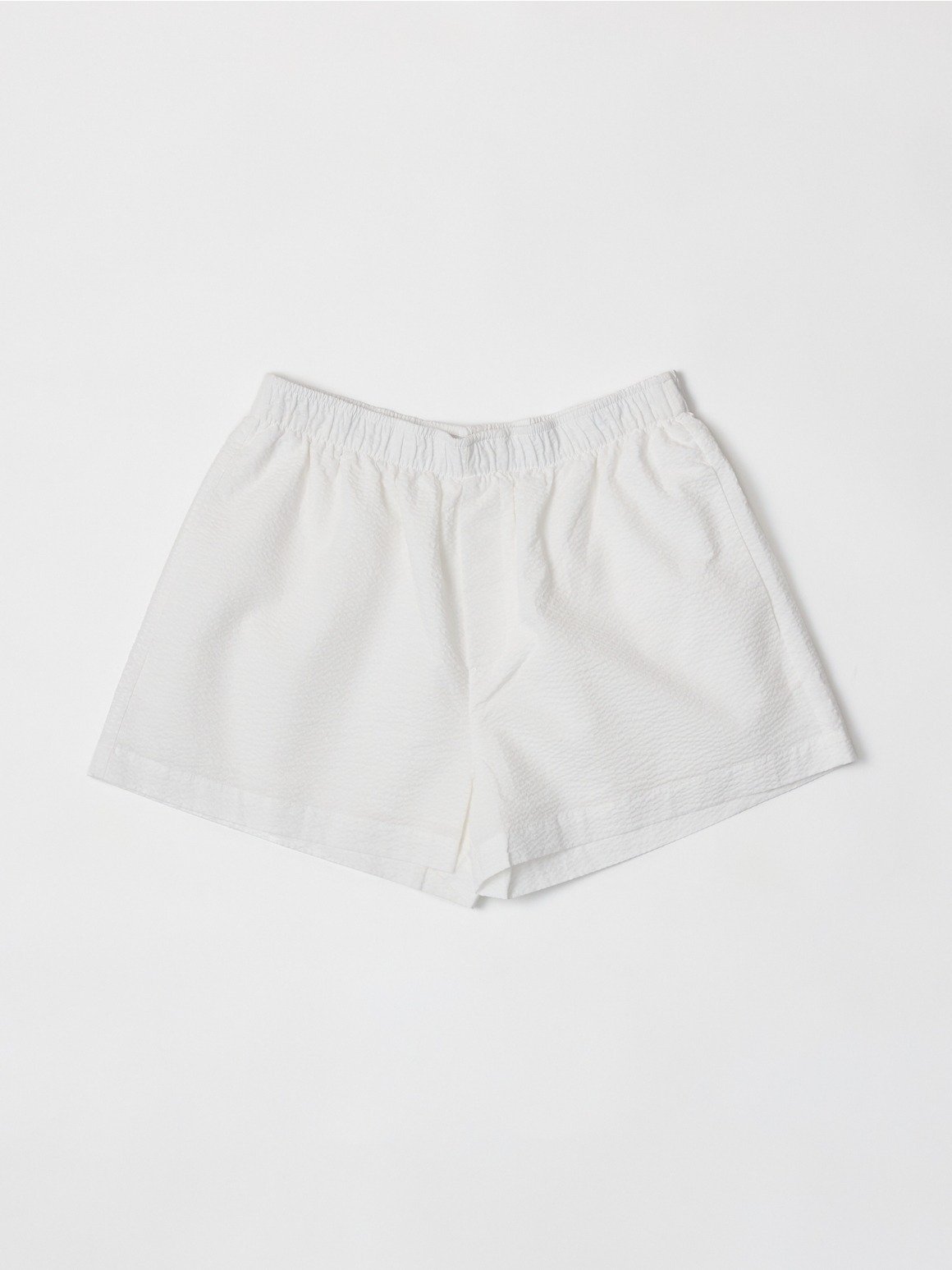 The Devon Seersucker Shorts White