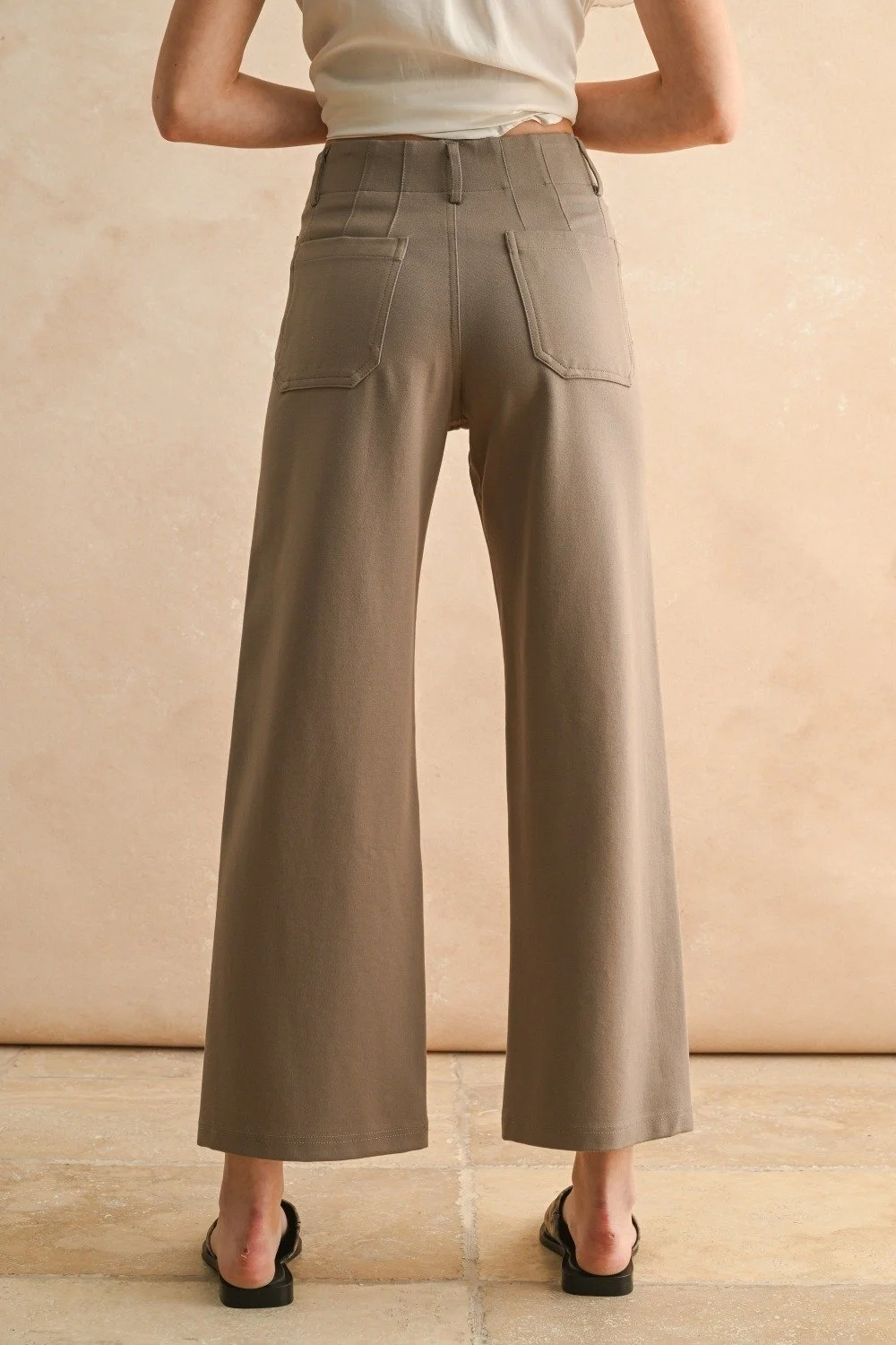 Front Pocket Ponte Pants Mocha