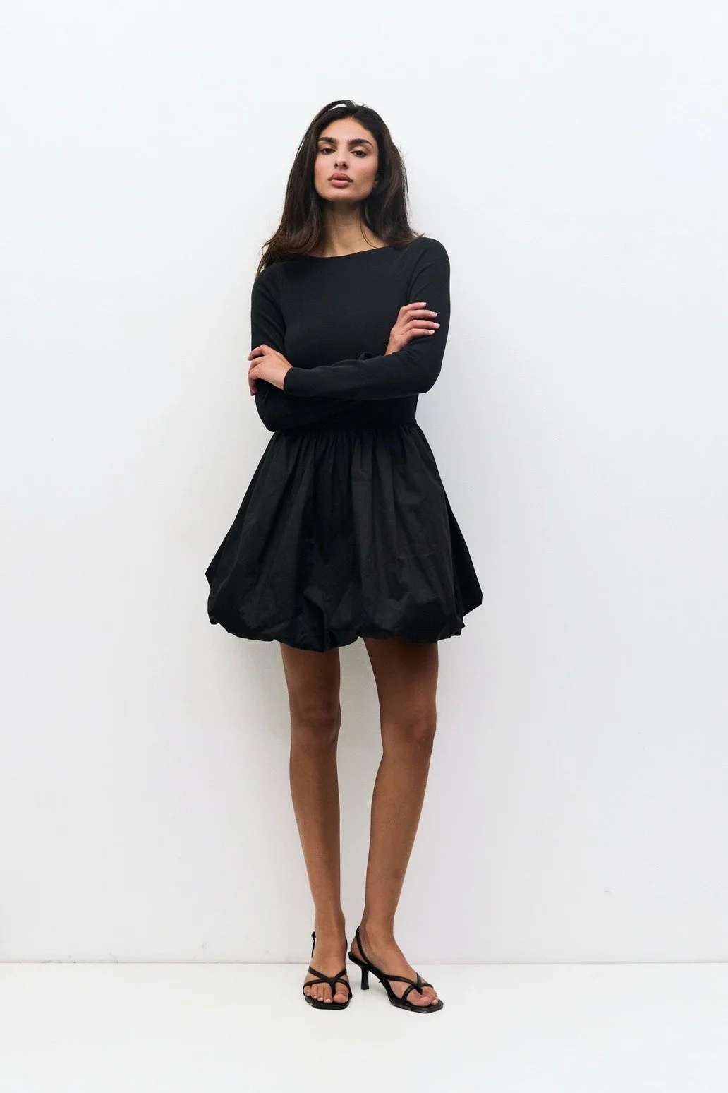 The Yasmin Bubble Mini Dress Black Solid