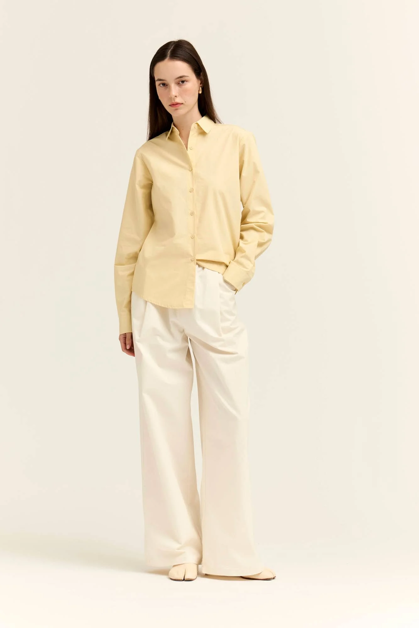 Classic Poplin Button Down Butter Yellow