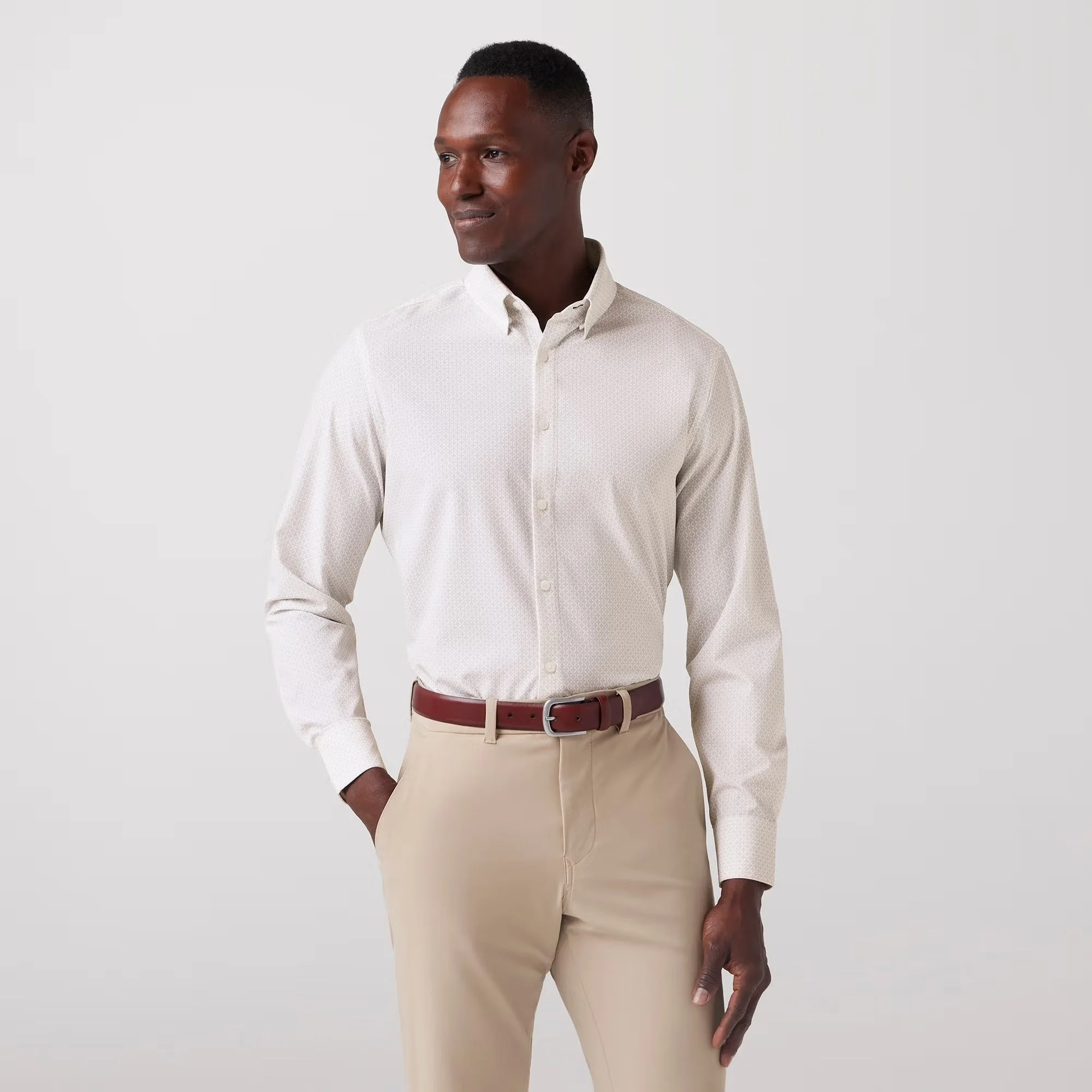 Mizzen + Main Leeward Dress Shirt White Circle Texture