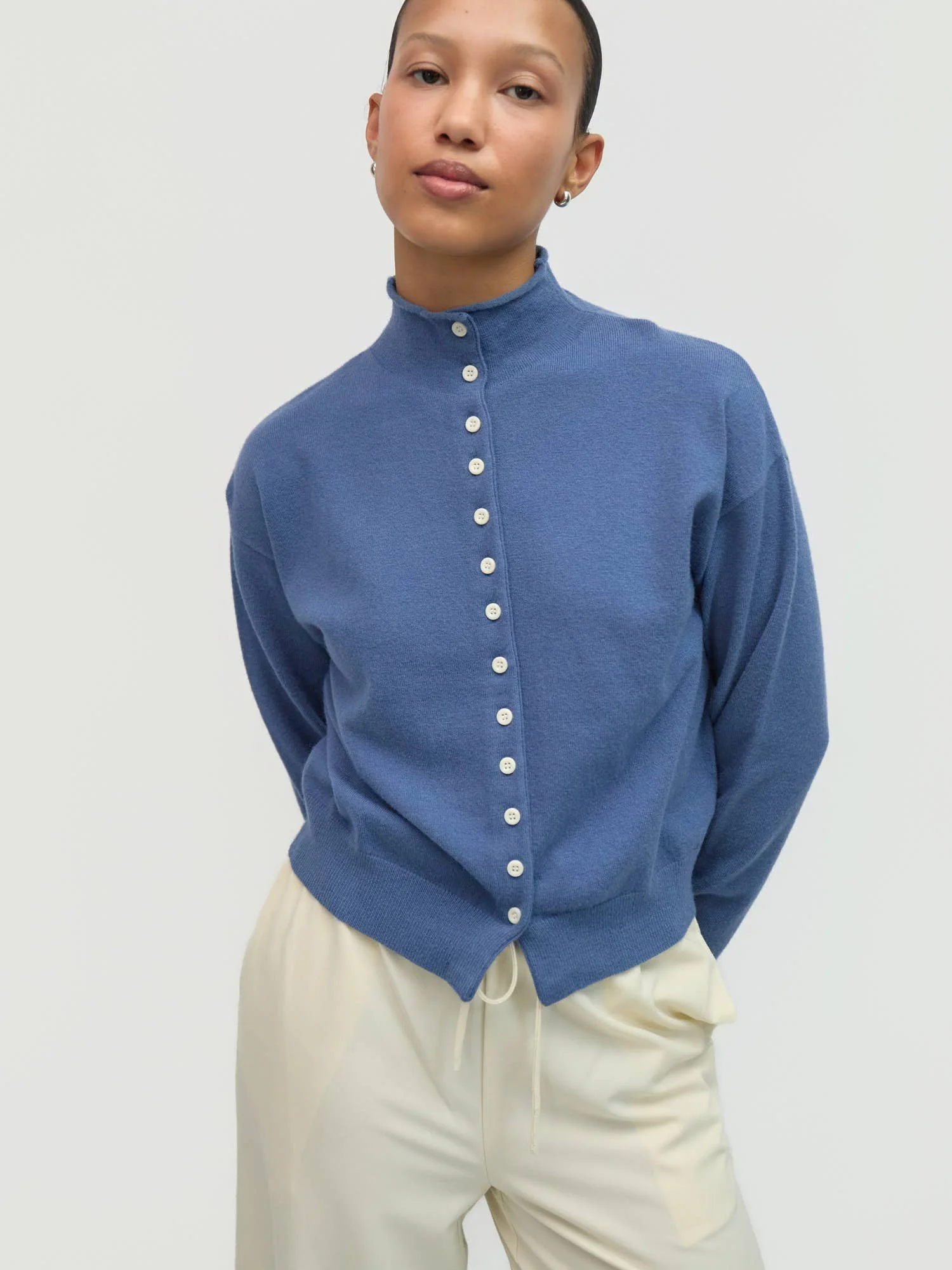 The Brooks Cardigan Ocean Blue