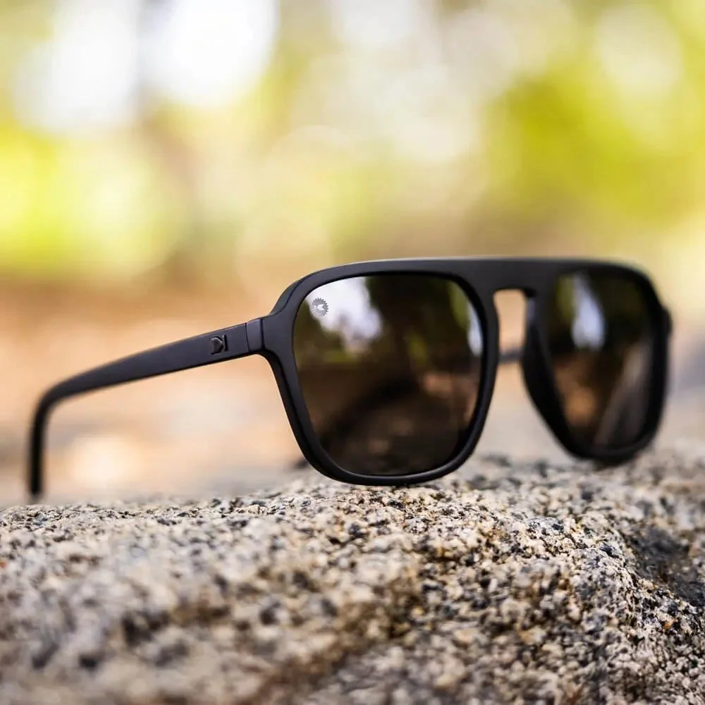 PacificPalisades-BlackonBlack-Li.jpg