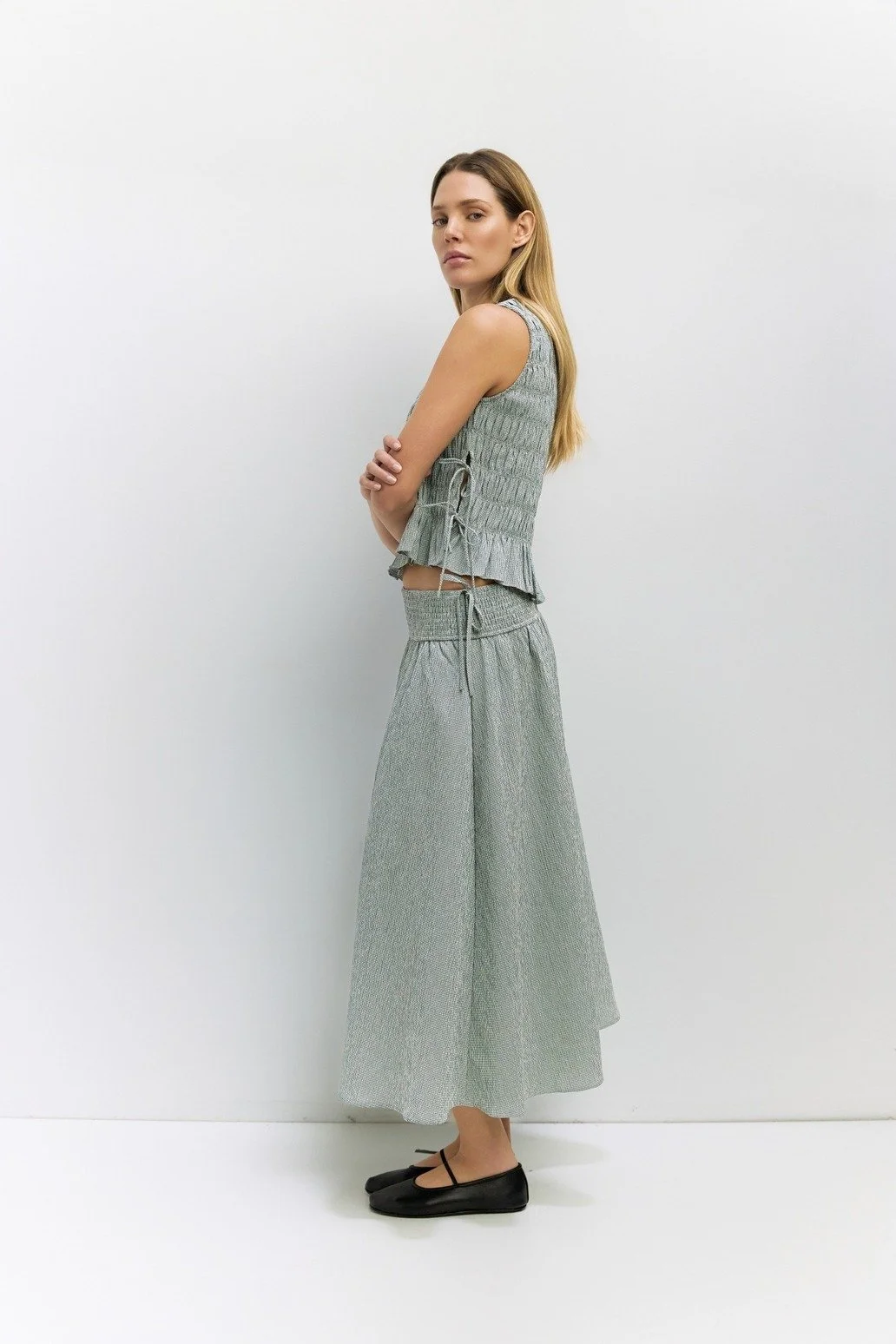 The Malorie Smocked Waist Midi Skirt Seafoam (Copy)