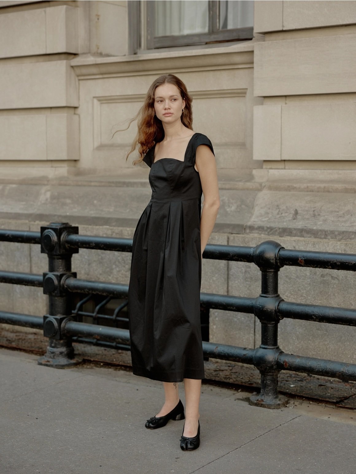 The Roche Dress Black