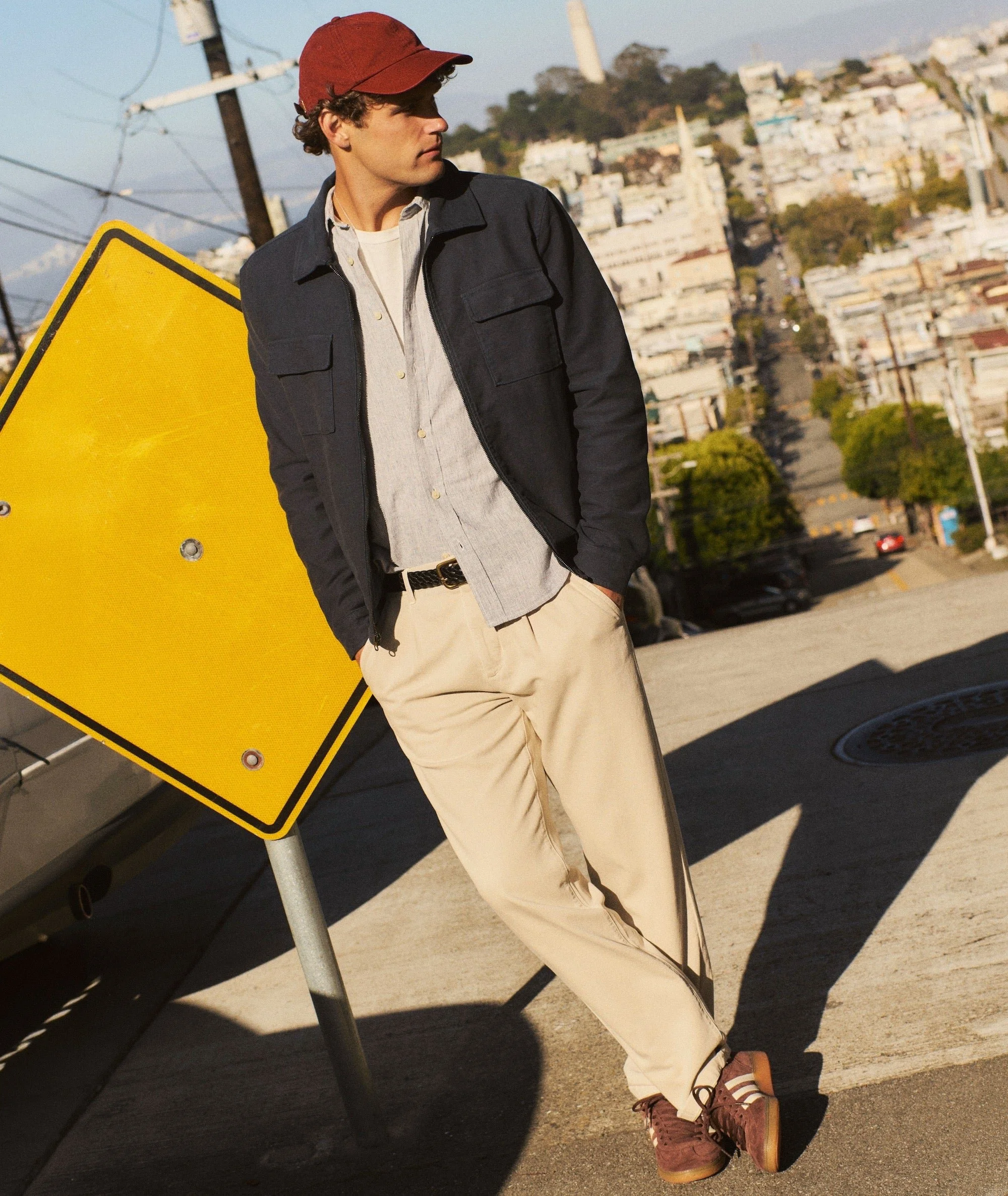 marine-layer-the-rowan-pleated-trouser-relaxed-fit-stone-7.jpg