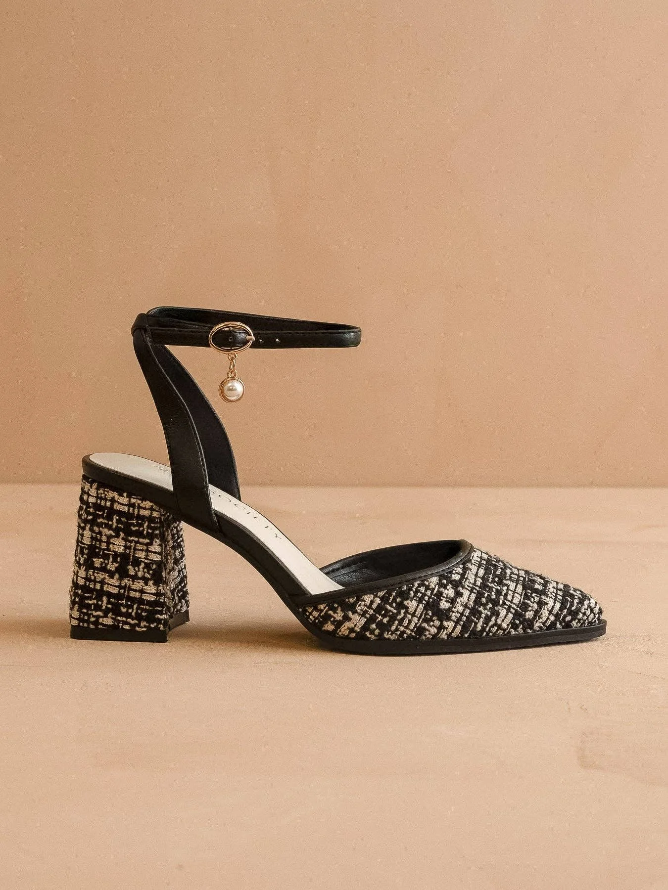 The Princess Pointed Toe Heel Black Tweed