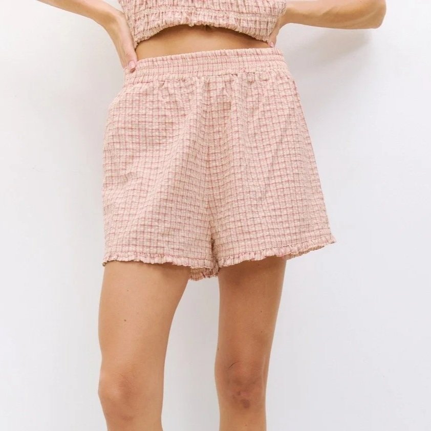 The Suri Crinkle Plaid Shorts Red