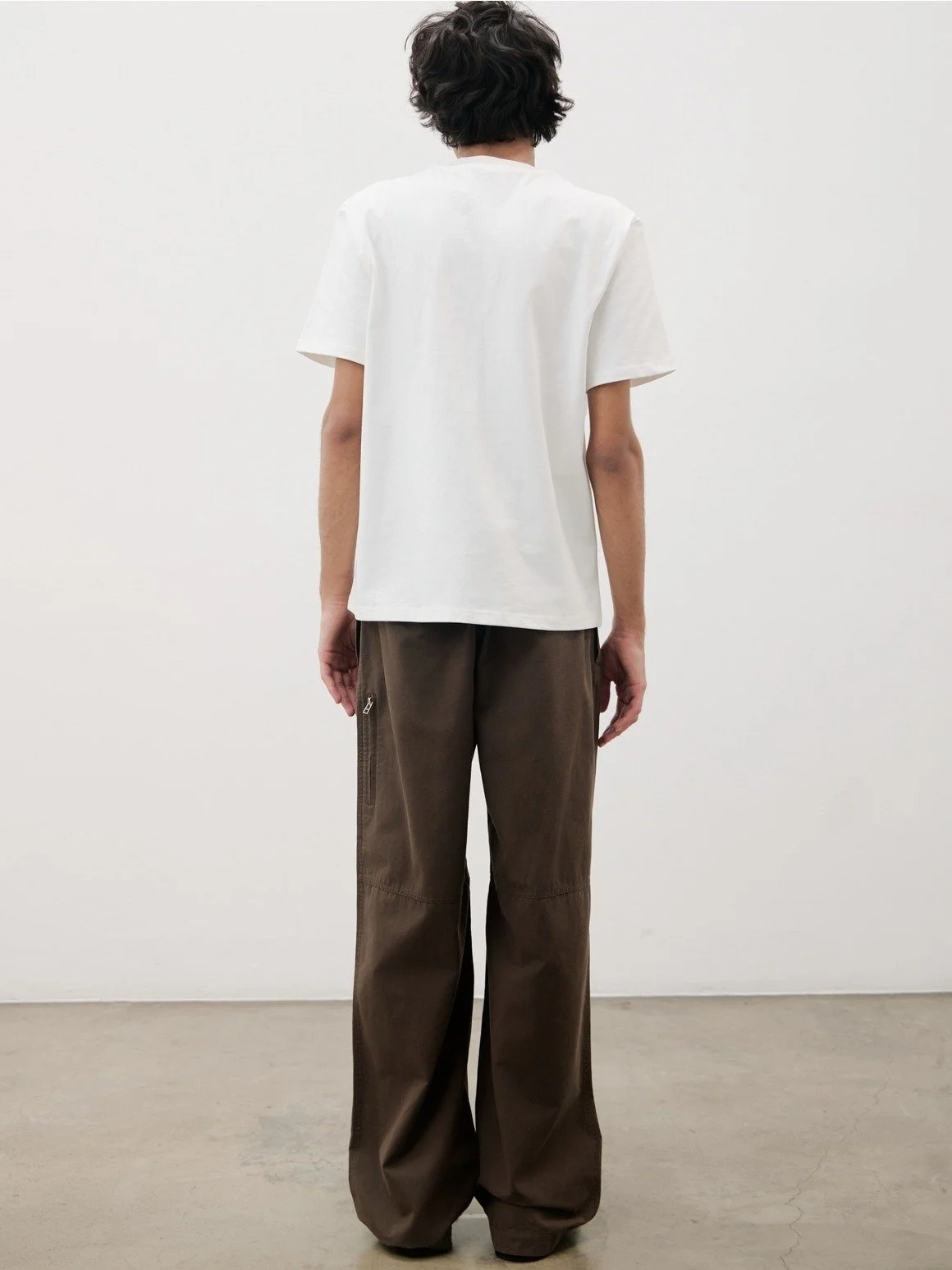 The Vance Relaxed Pleated Trouser Brown