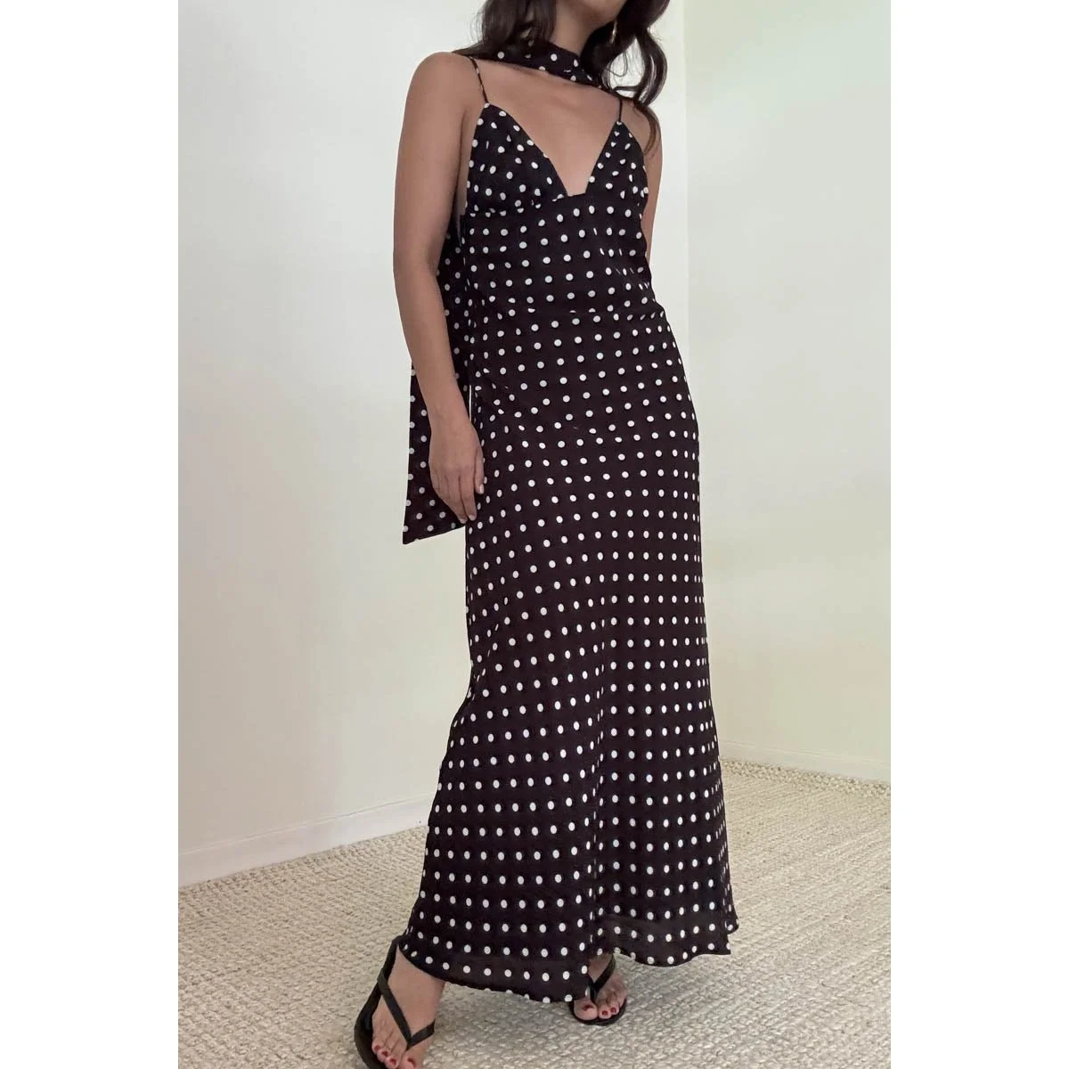 Chiffon V-neck Maxi Dress with Scarf Black Polka Dot