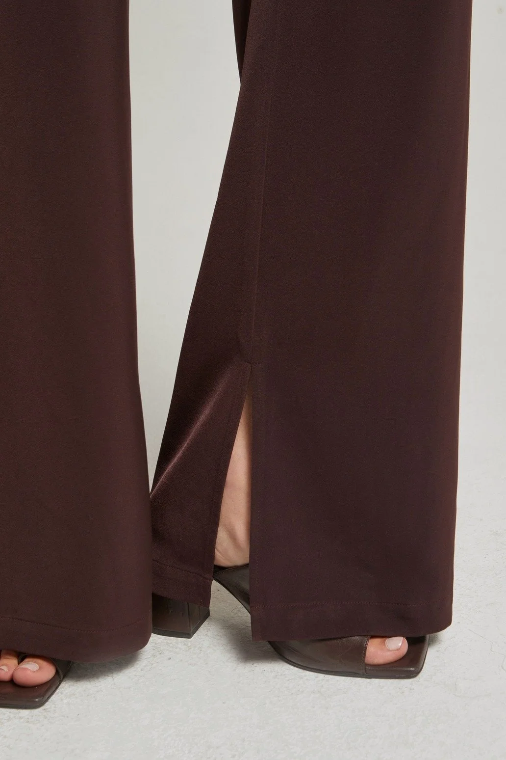 Neveah Silky Wide Leg Trousers Merlot
