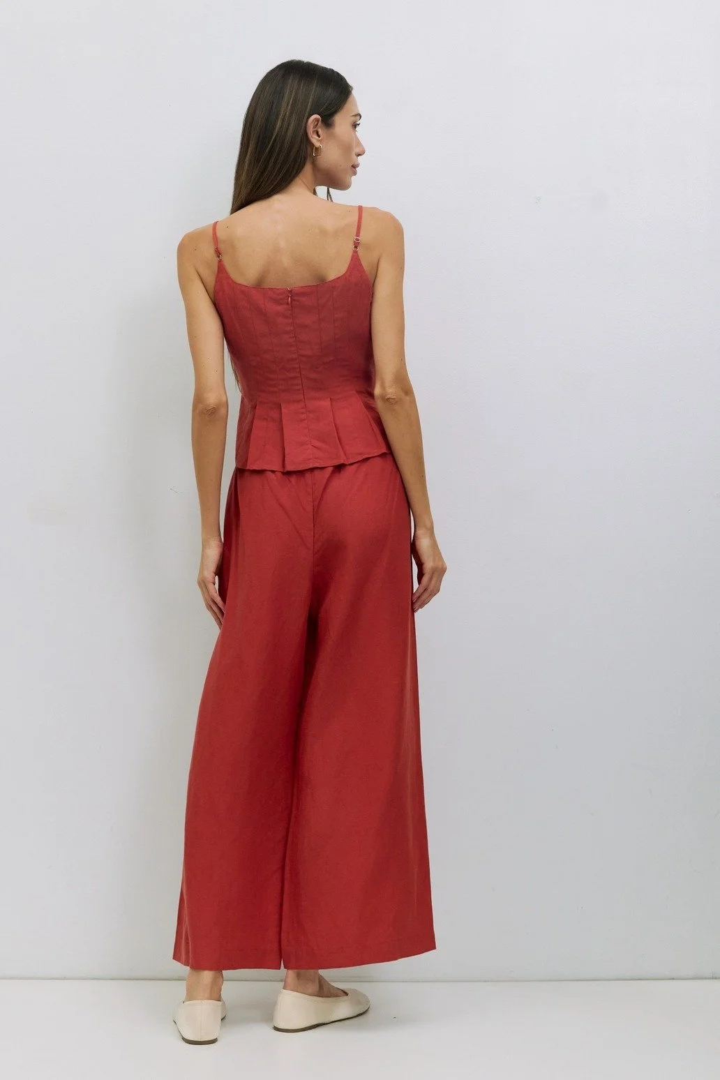 The Jocelyn Pleated Linen Tank Brick Red