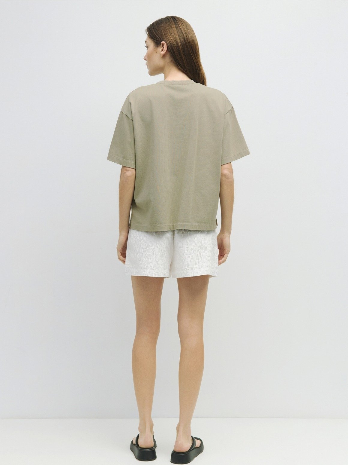 The Devon Seersucker Shorts White