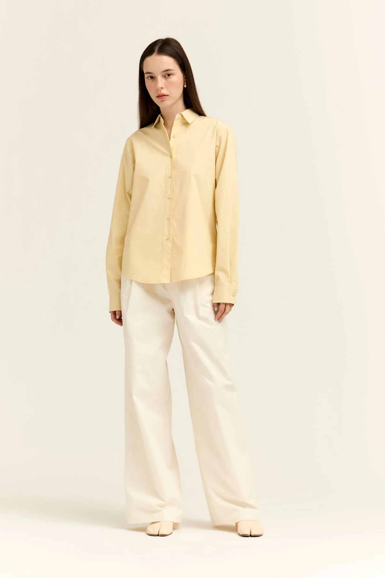 Classic Poplin Button Down Butter Yellow