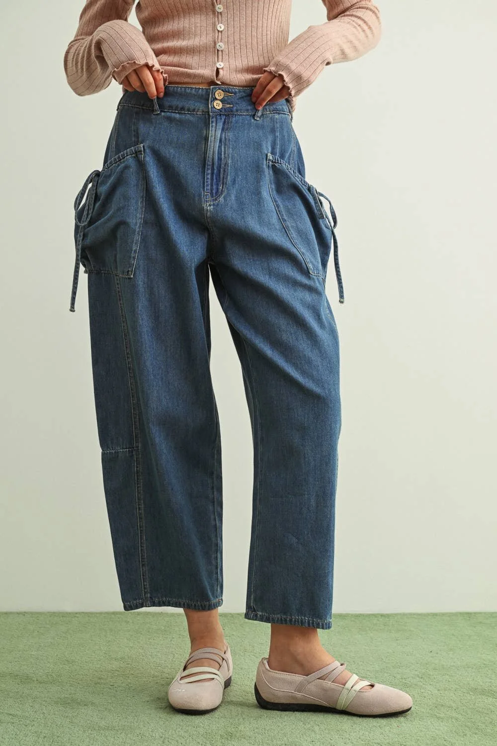 Barrel Pants with Slouch Pocket Chambray
