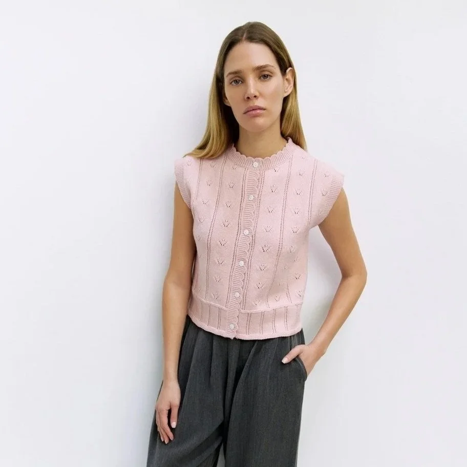 The Linda Pointelle Sweater Vest Pink