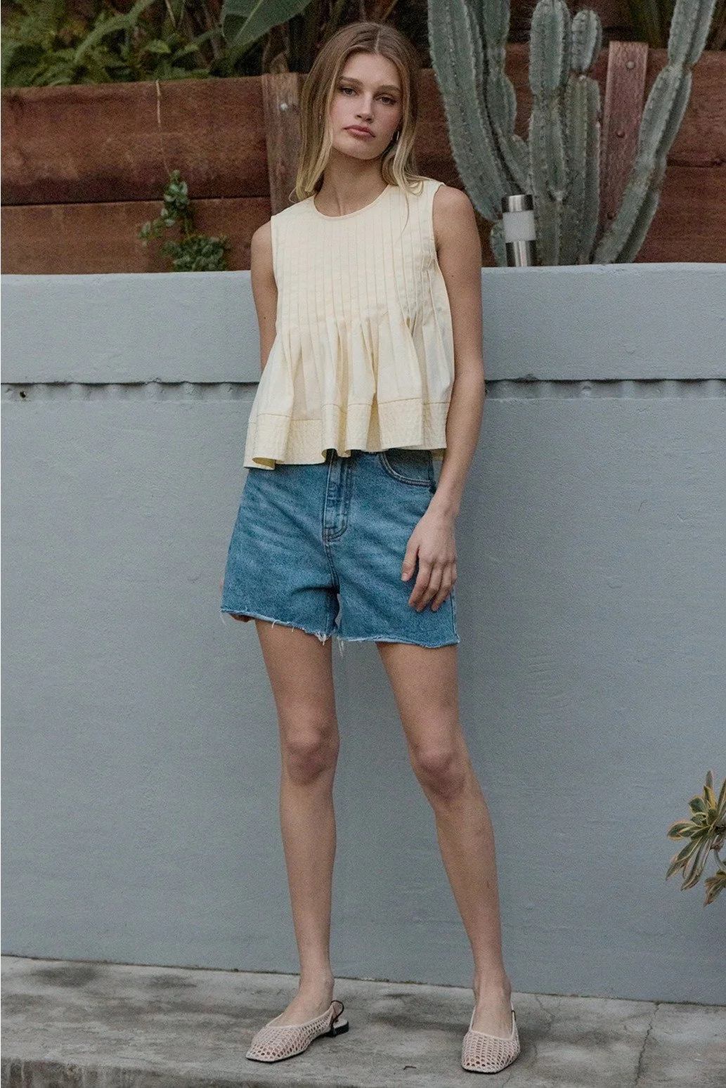 Pleated Flare Sleeveless Blouse Butter