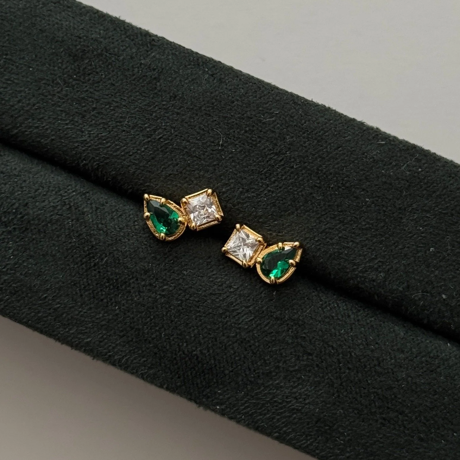 Remai Emerald Studs Gold