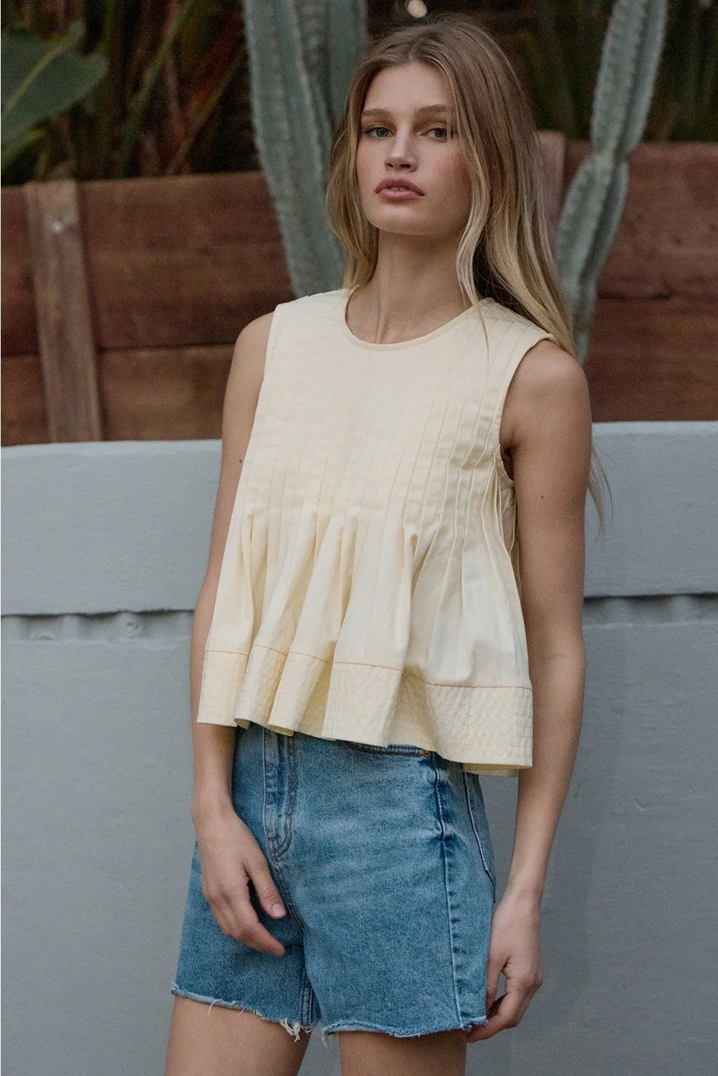 Pleated Flare Sleeveless Blouse Butter