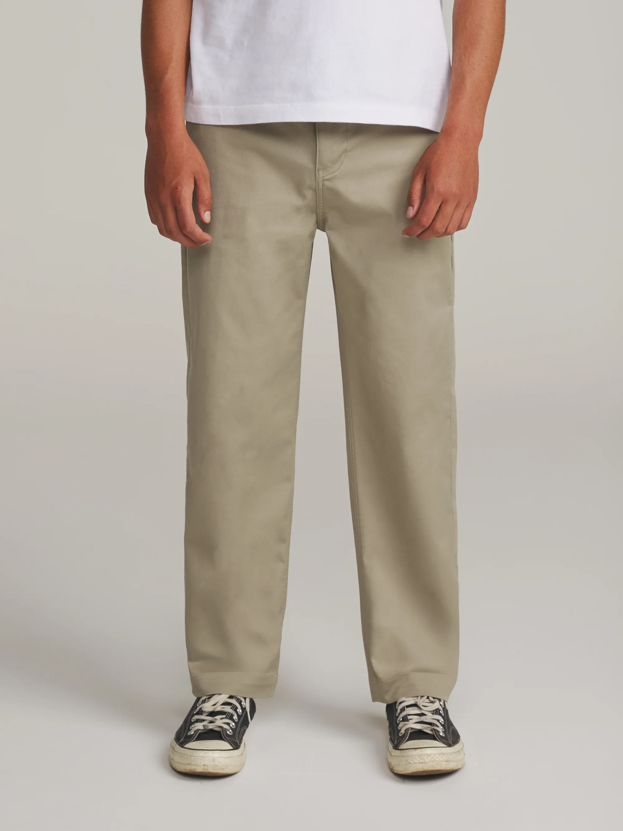 katin-fa26-pants-clark-pant-khaki-on-model-01-front_5000x.webp