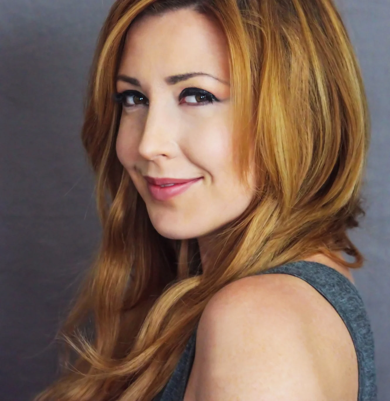 Jennica Schwartzman head shot 3.jpg