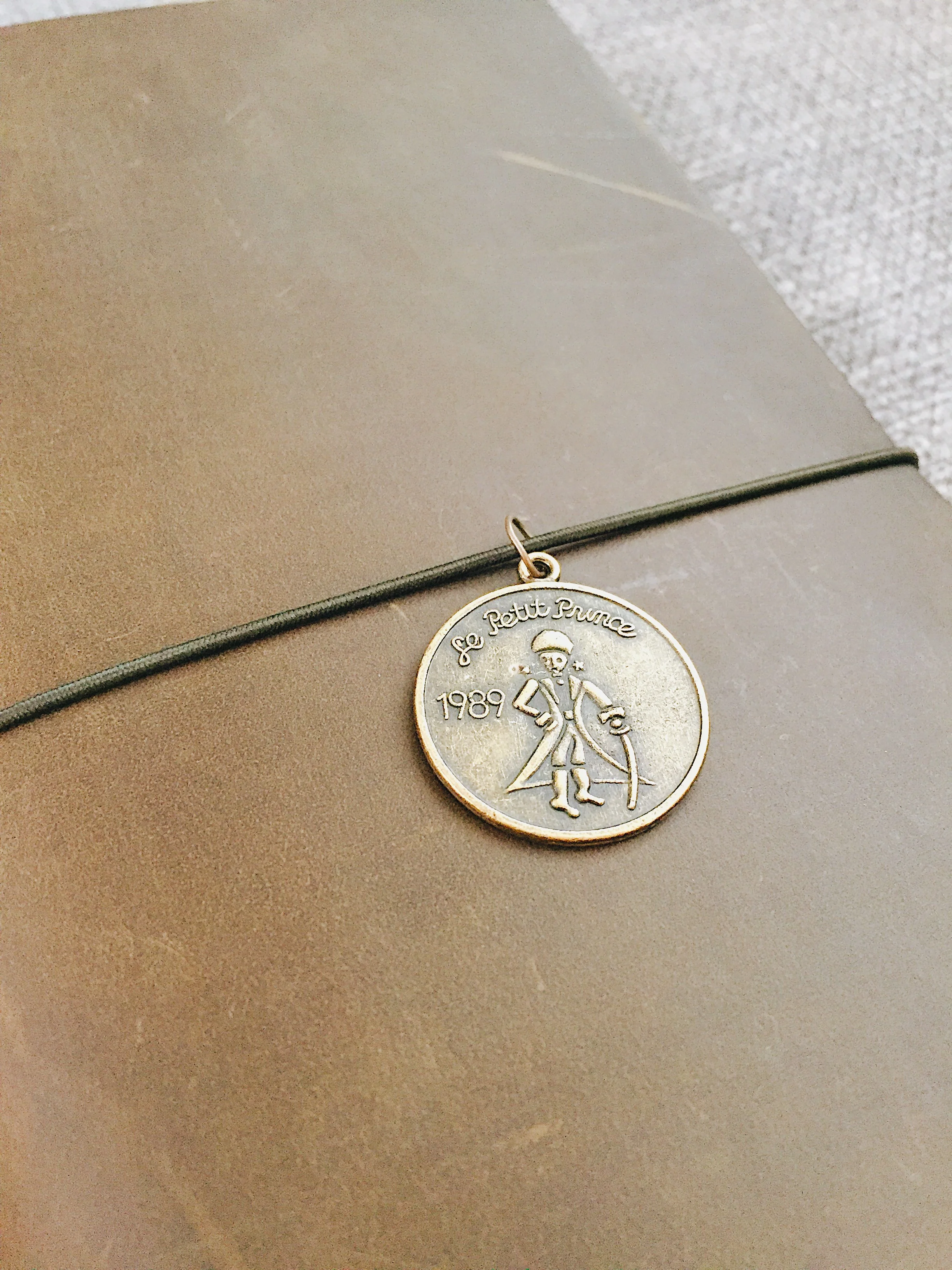 The vintage charm was a perfect match for the olive leather, as the aged brass and the darker green came together beautifully.