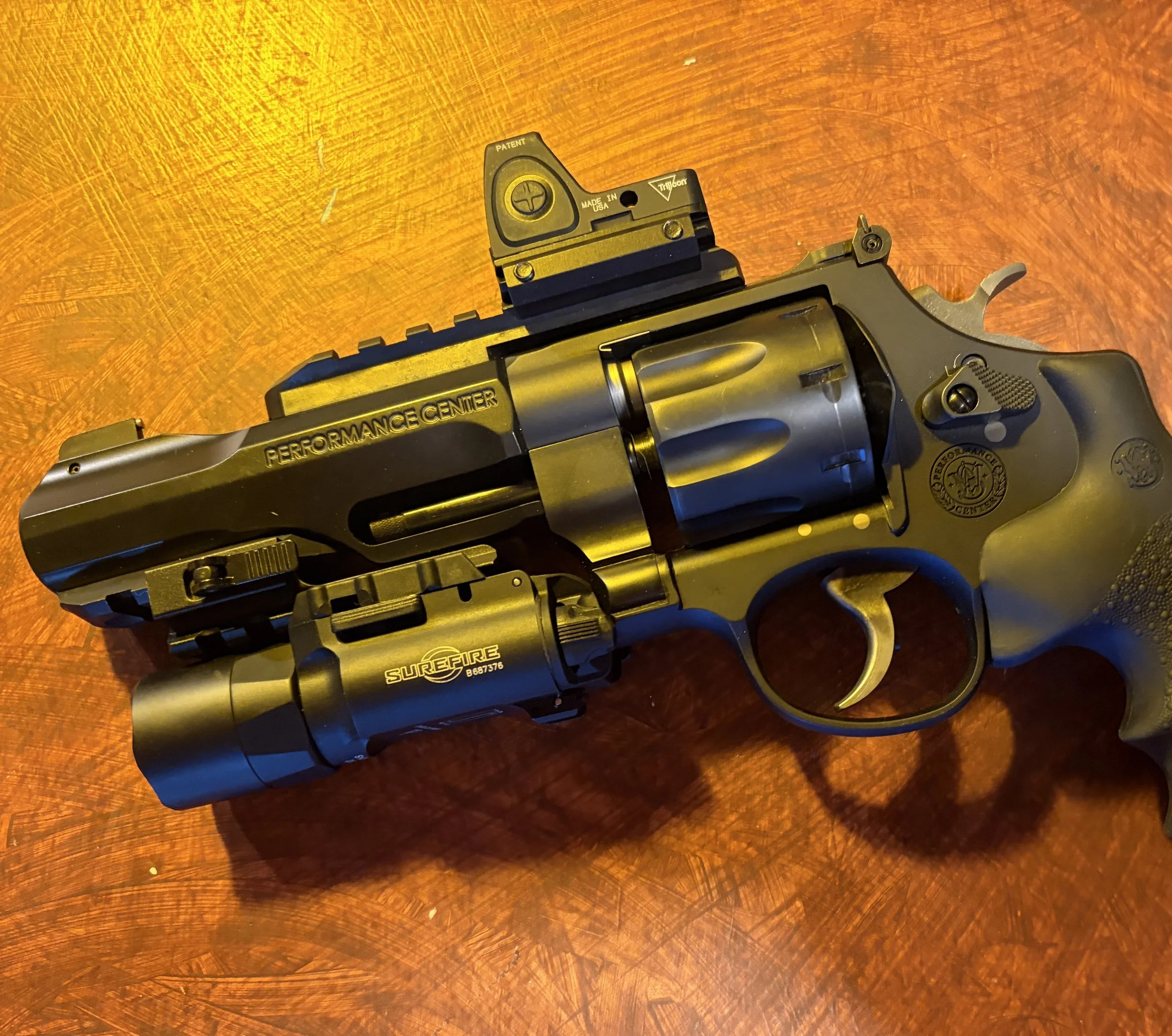 HANDGUN.jpg