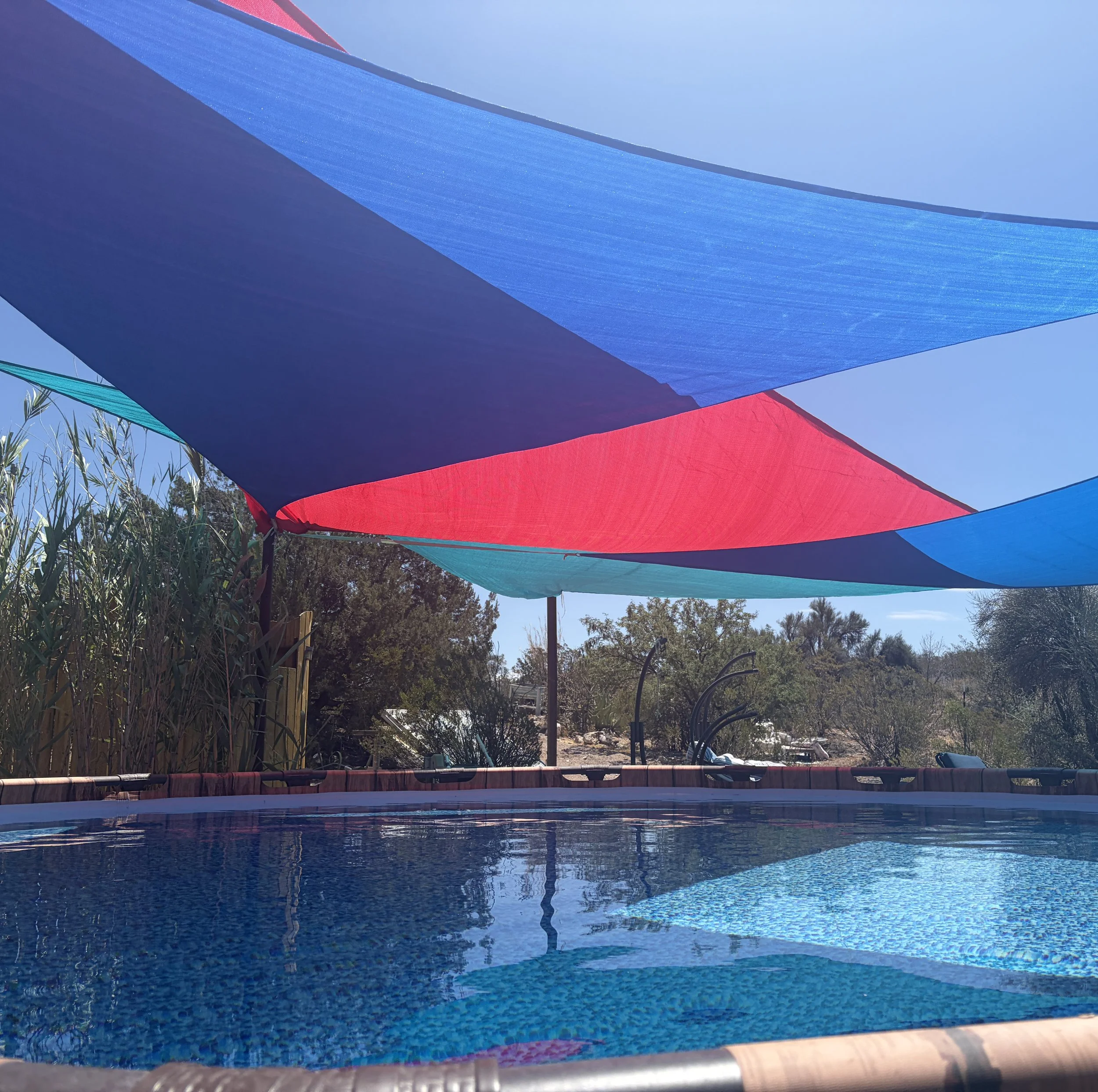 POOL.jpg