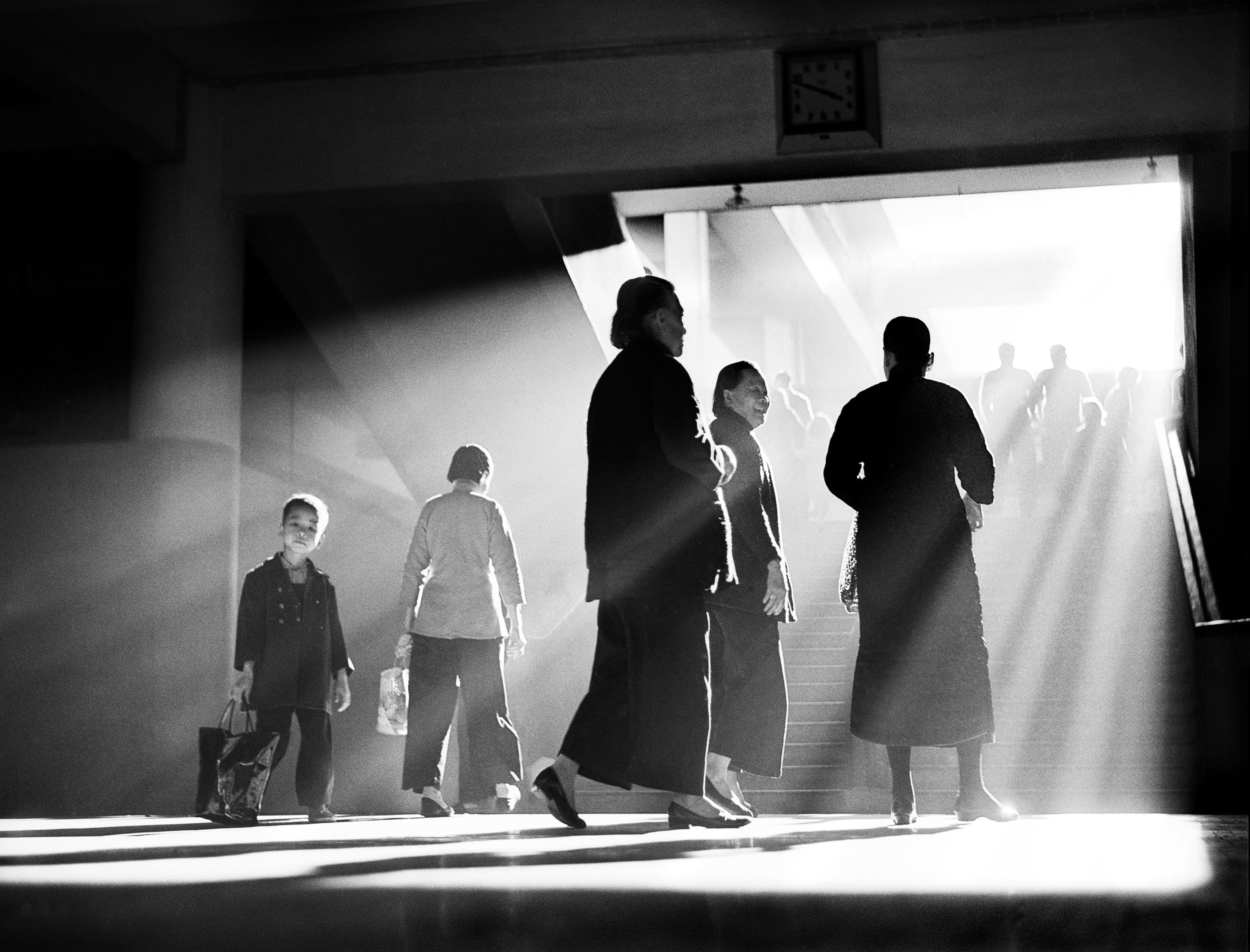 Fan Ho_Afternoon chat.jpg