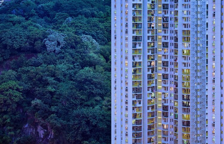 Romain Jacquet-Lagrèze 'The Blue Moment #2' Hong Kong 2015, courtesy of Blue Lotus Gallery.jpg