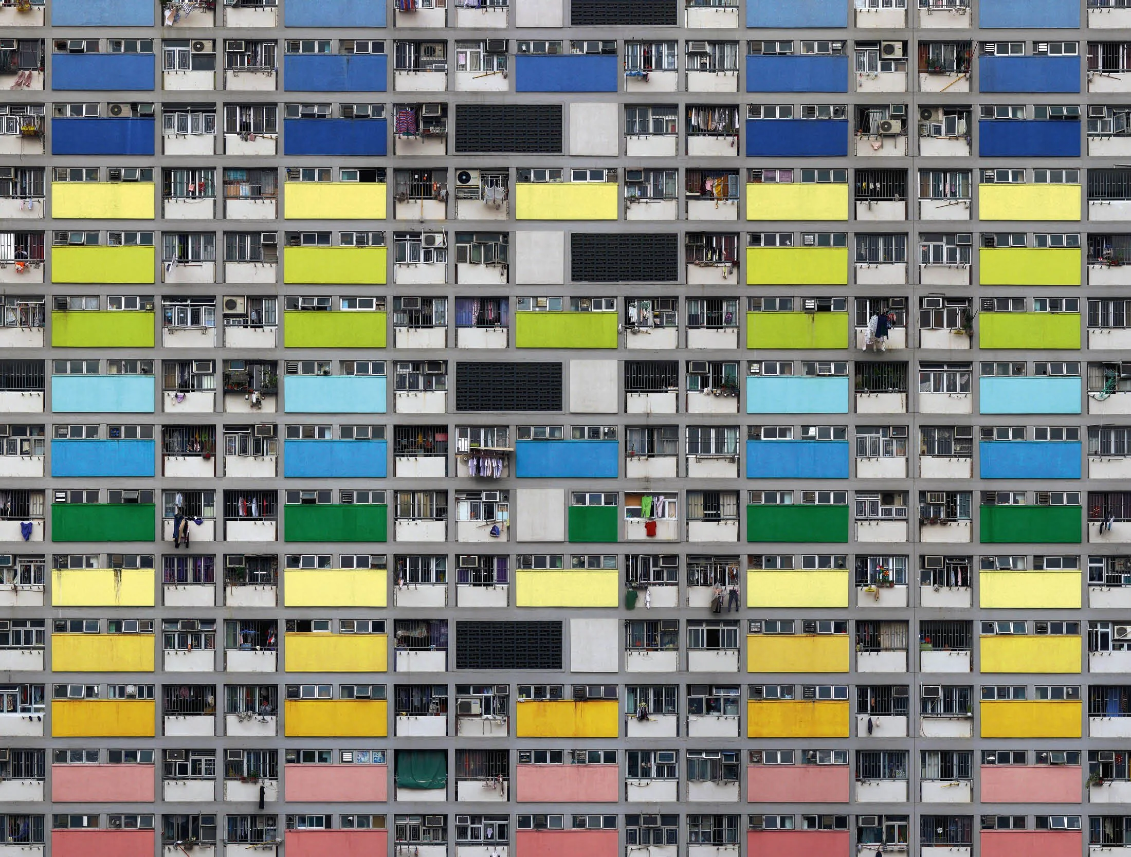 Michael-Wolf_Architecture-of-Density_Hong-Kong13.jpg