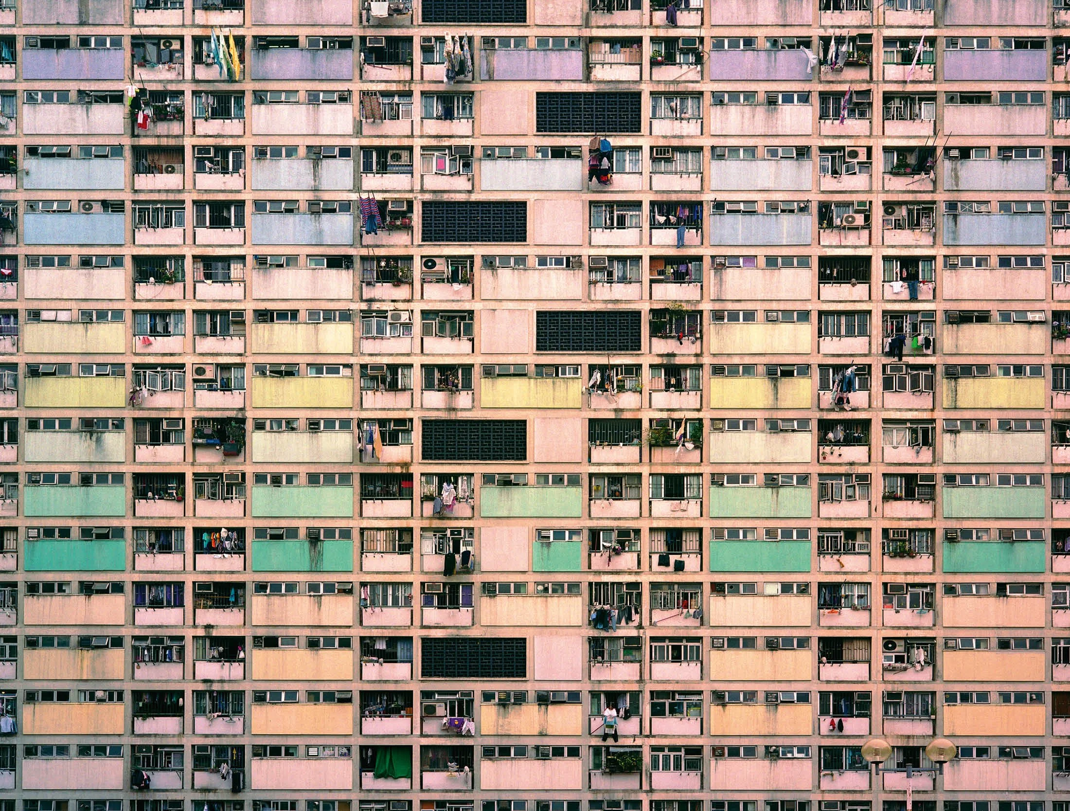 Michael-Wolf_Architecture-of-Density_Hong-Kong12.jpg