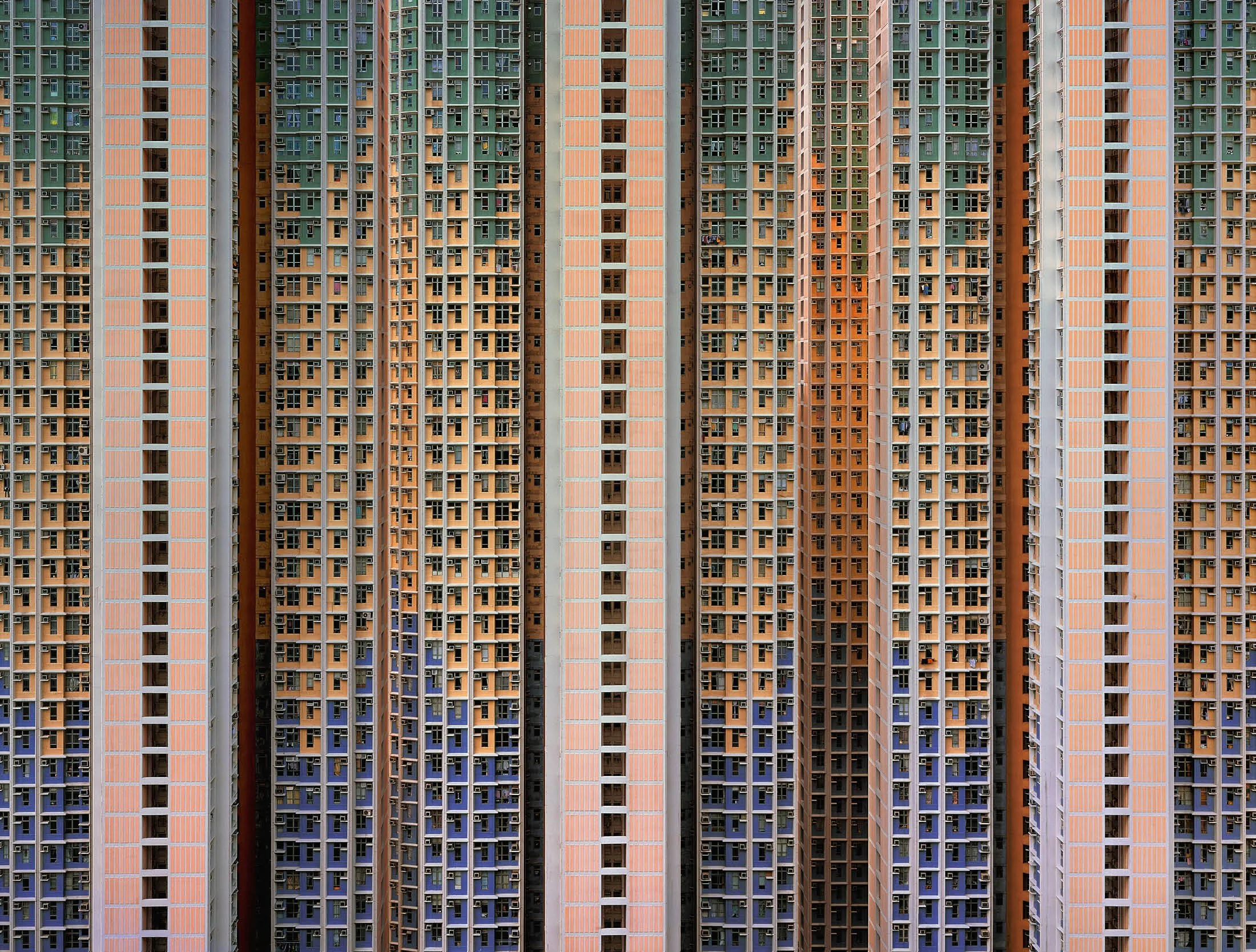 Michael-Wolf_Architecture-of-Density_Hong-Kong2.jpg