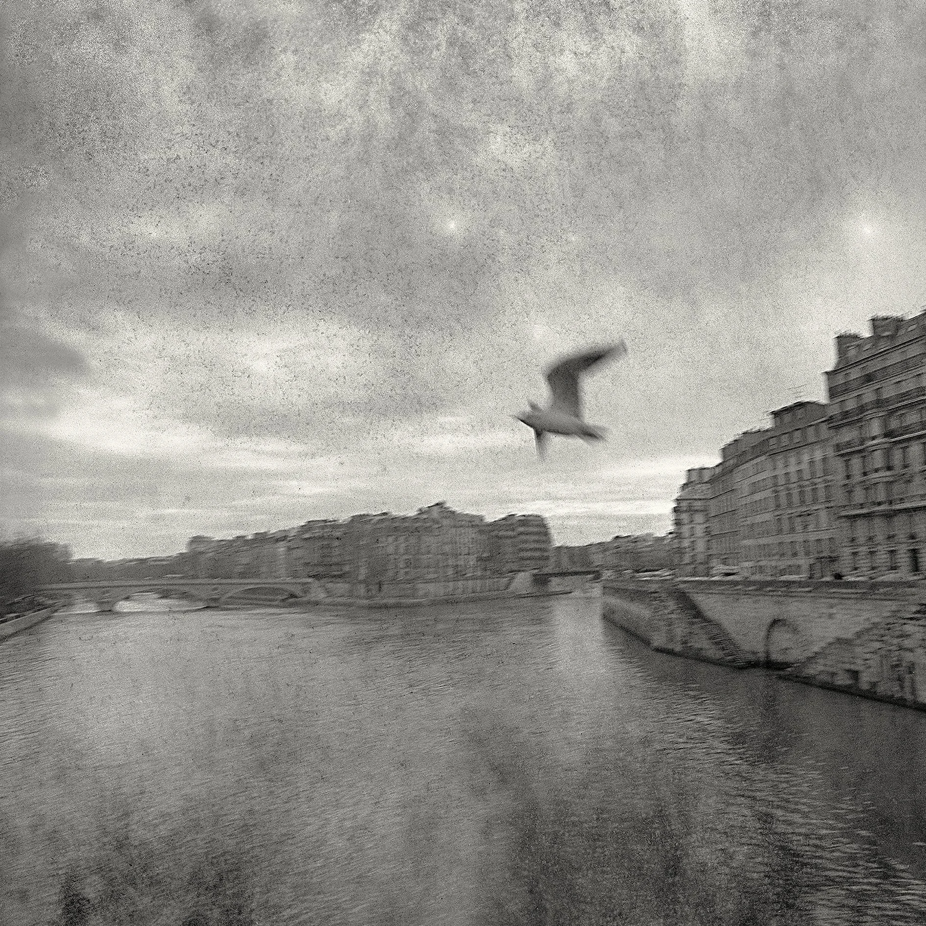 Adrift in Time 時間的漫遊 by Chun Wai 03.jpg