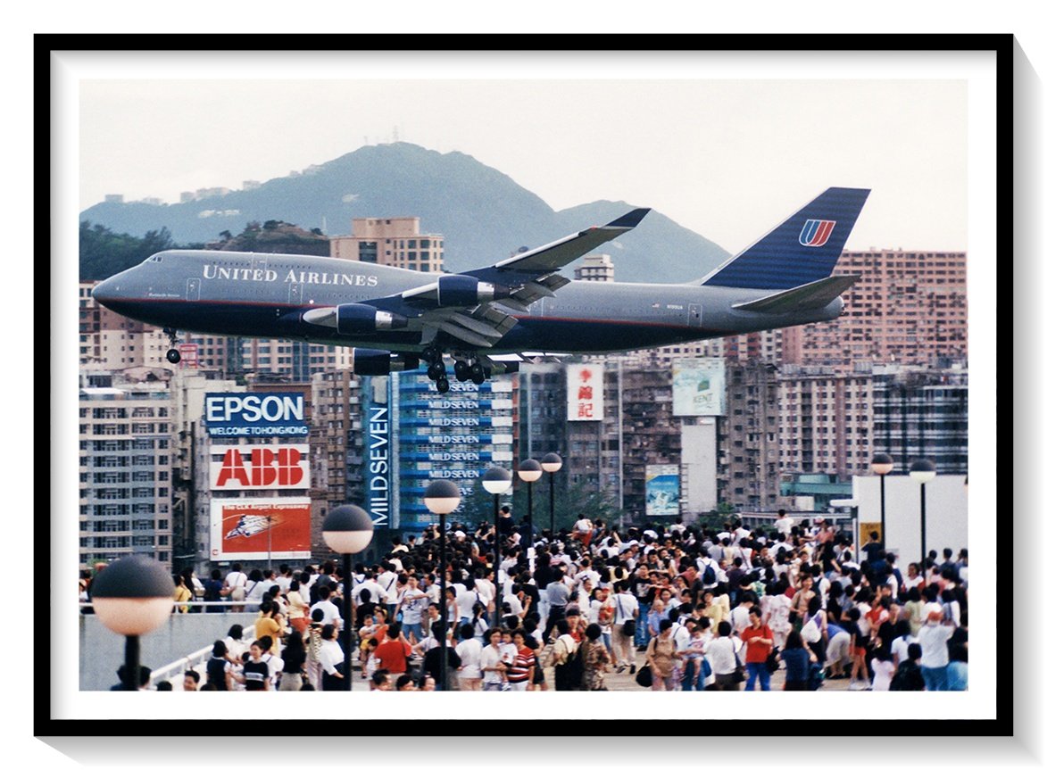 Framed_Birdy Chu, The Last Tribute, Hong Kong 1998, Courtesy of Blue Lotus Gallery.jpg