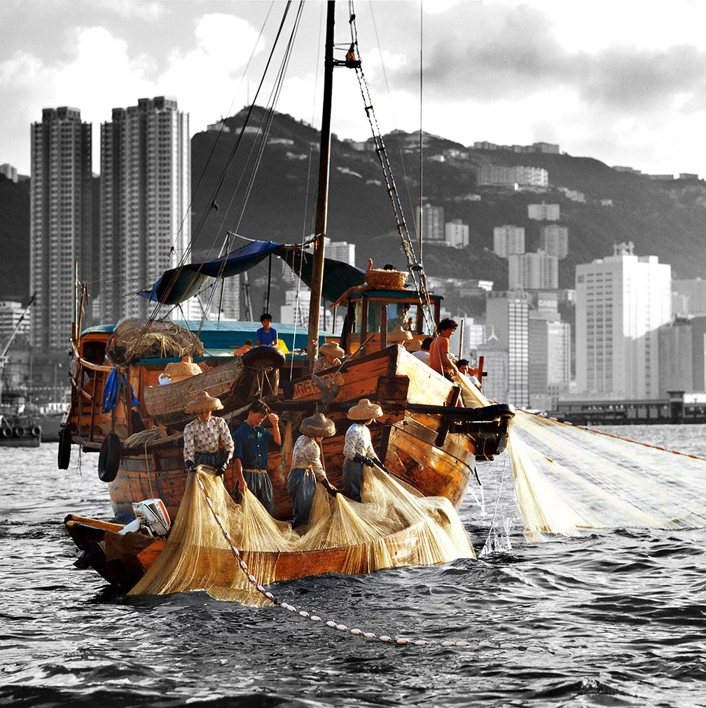 KMDUO-01A Fishing in harbour - 1979 B&W with colour-s.jpg