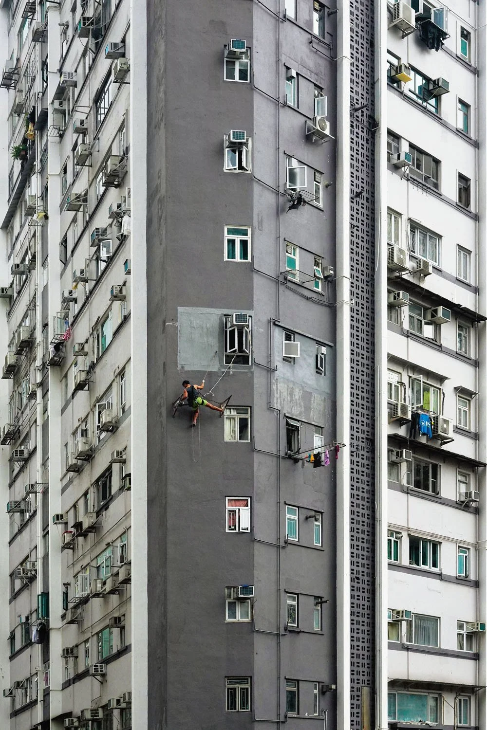 Abseil Drilling.jpg