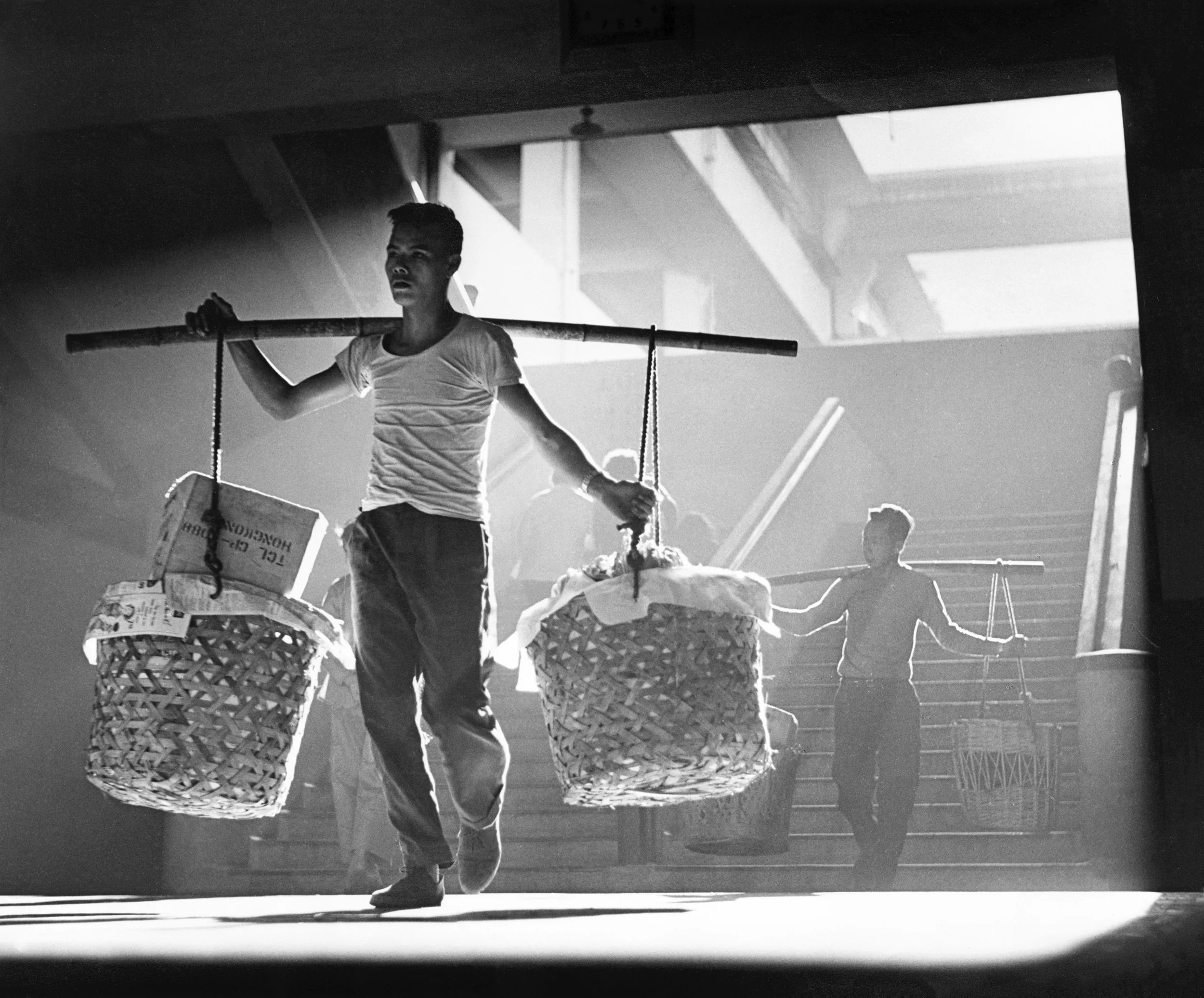 Fan Ho, Heavy Burden