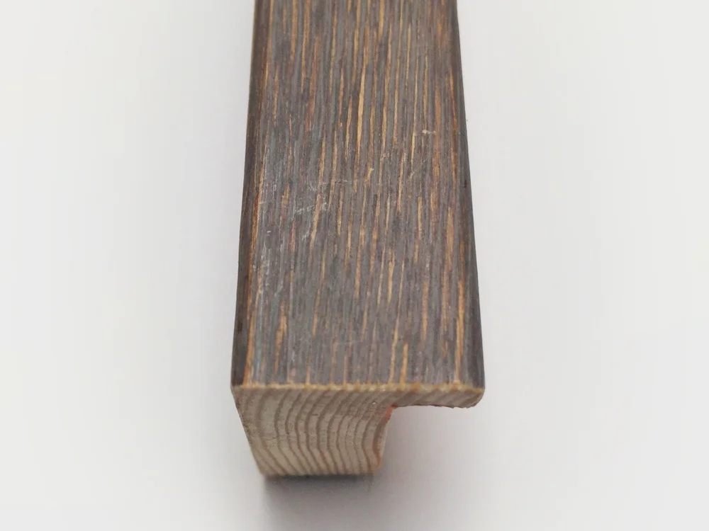 GREY ASH 