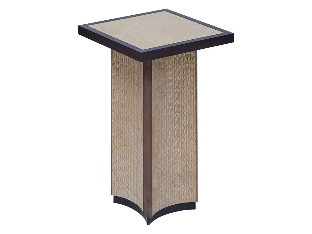 GRAMERCY Standard Dimension: W 40cm x D 40cm x H 60cm