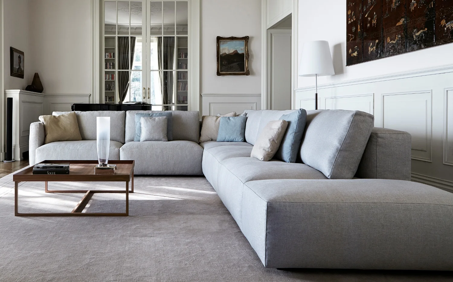  Le Nuvole sofa + Match coffee table&nbsp; 