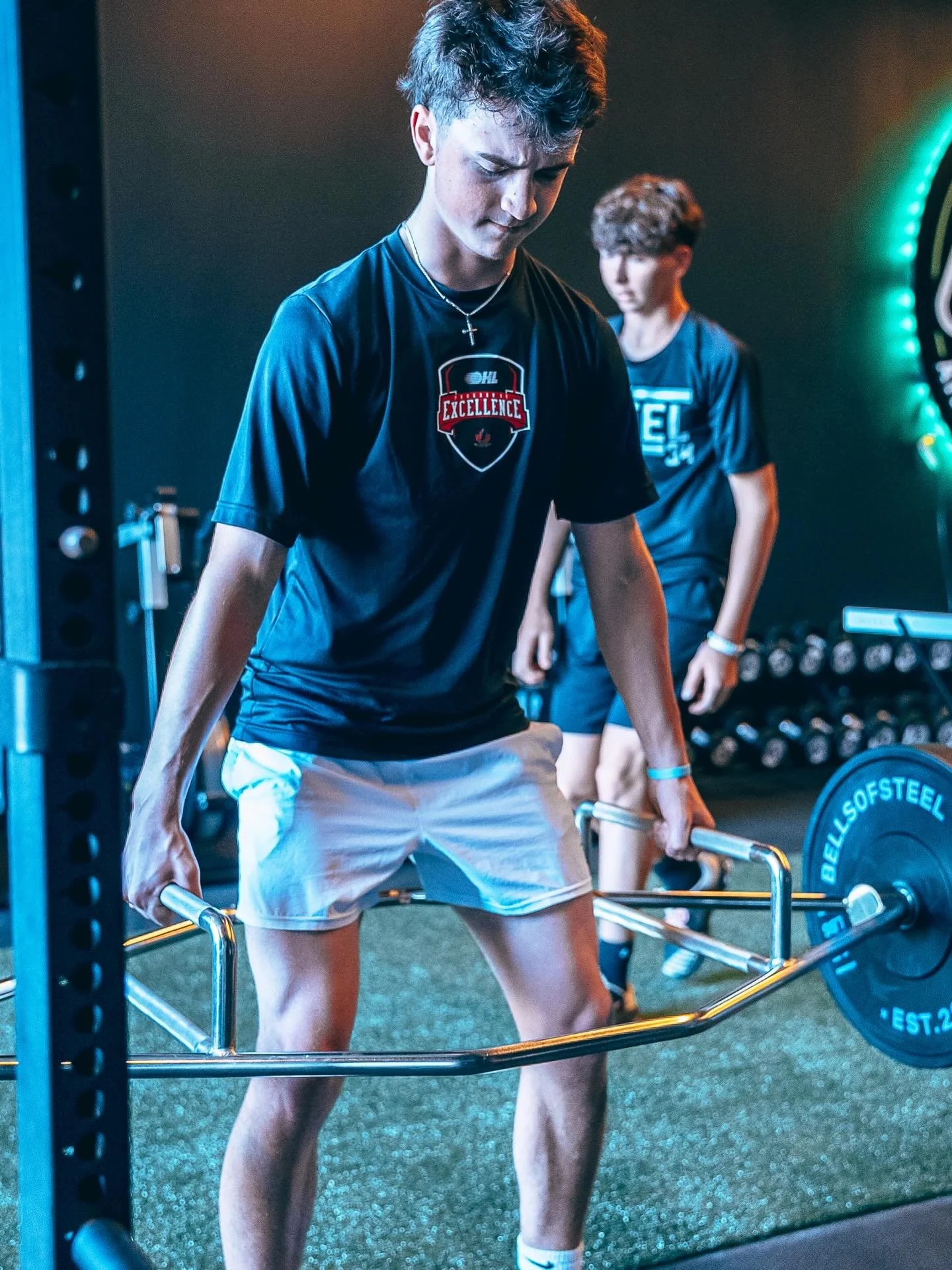 Lift heavy.
Get stronger.
Repeat. 💪
