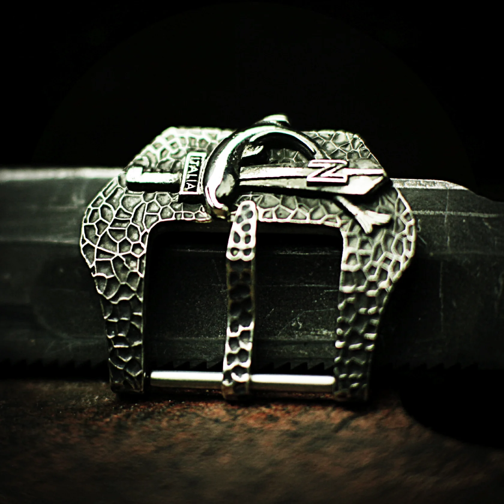 LJ111 SWORD ITALIA USD.$79