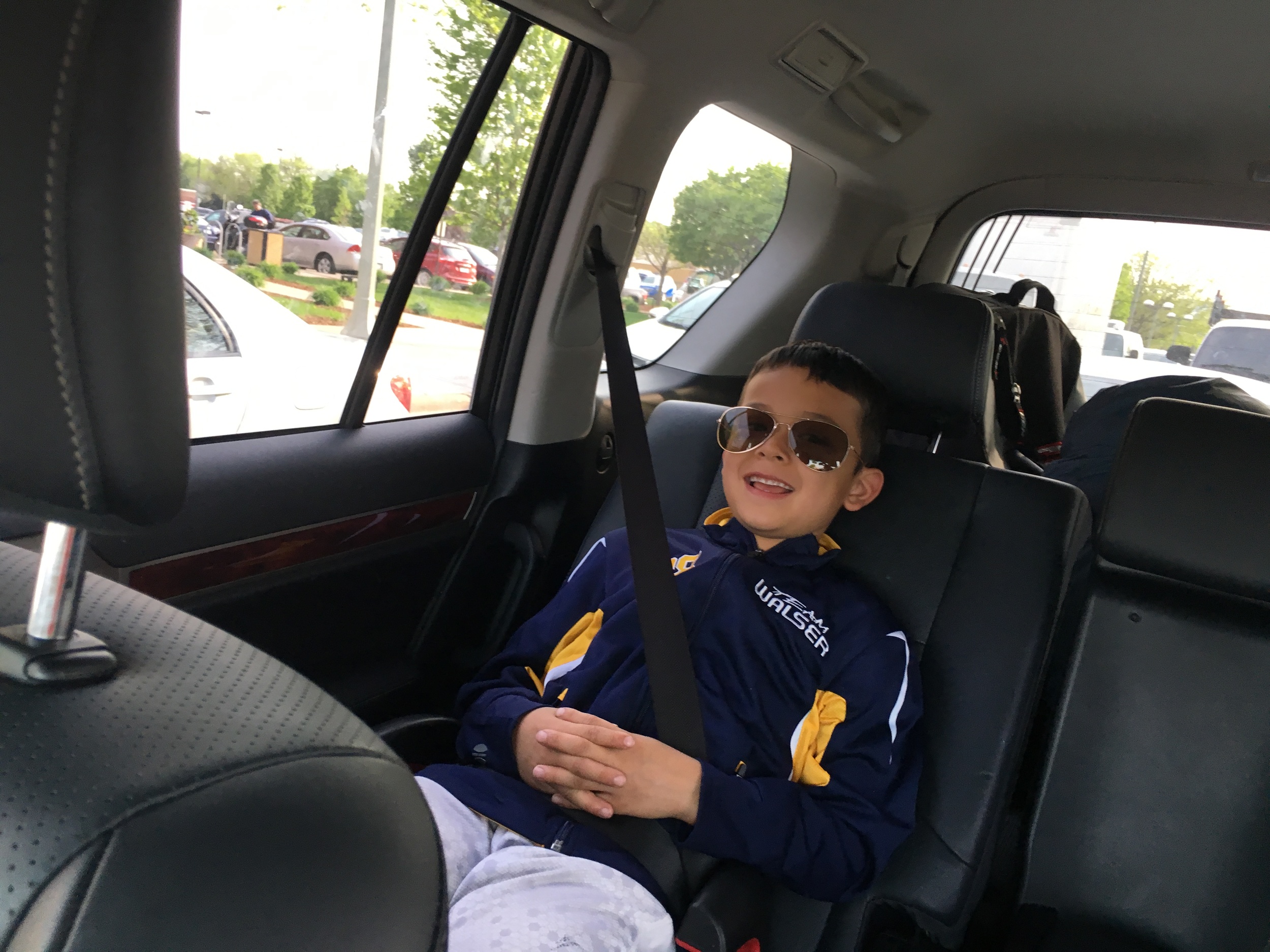 Instagram Message: "Mama, is Memorial Day a happy or sad holiday?" Good question little chillin' guy. I told him to go to my bio, click and read the blog. 