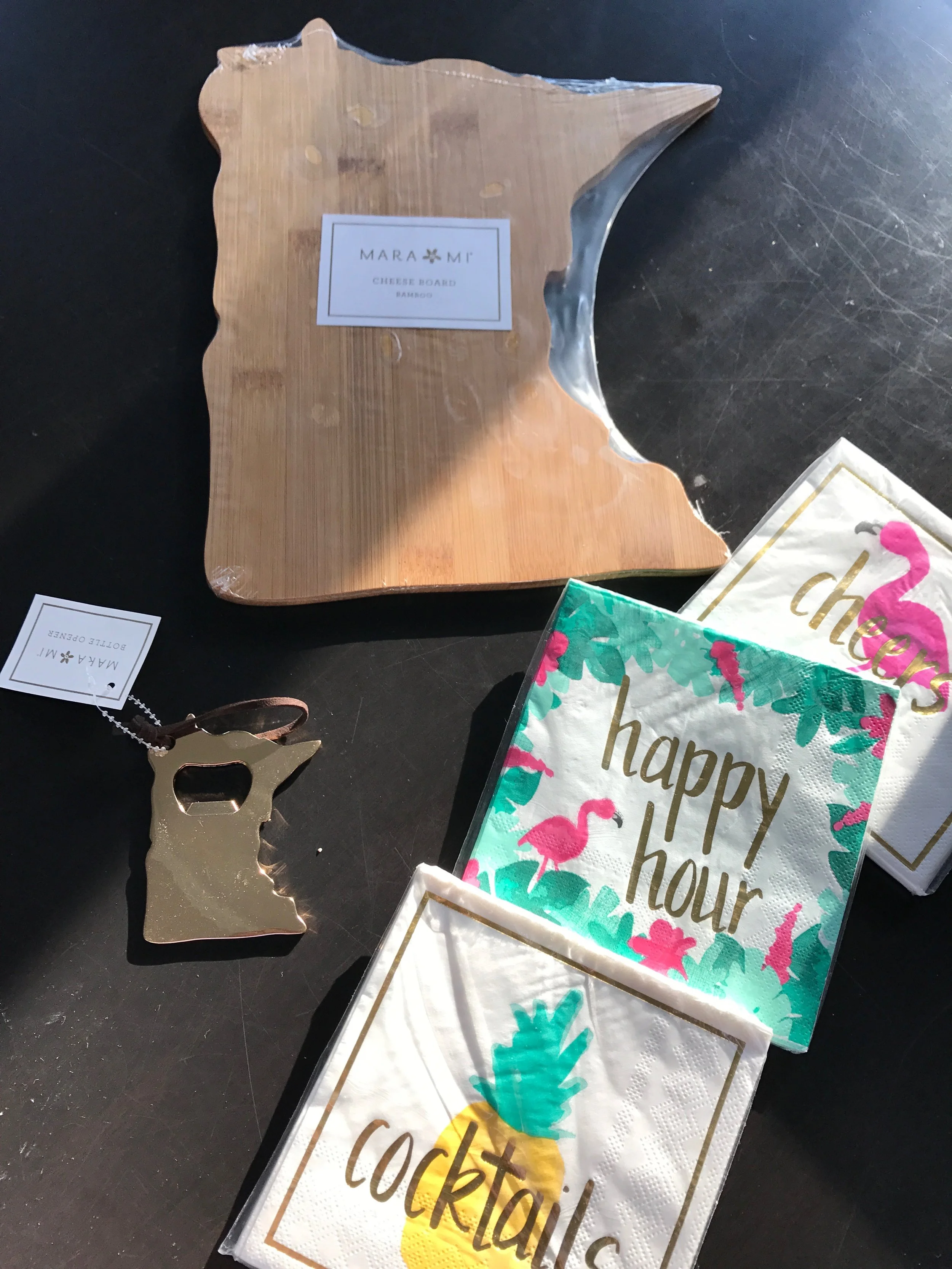 This cheeseboard was a previously featured thoughtful pinch when my mother moved from CA to MN from my friend Allison .