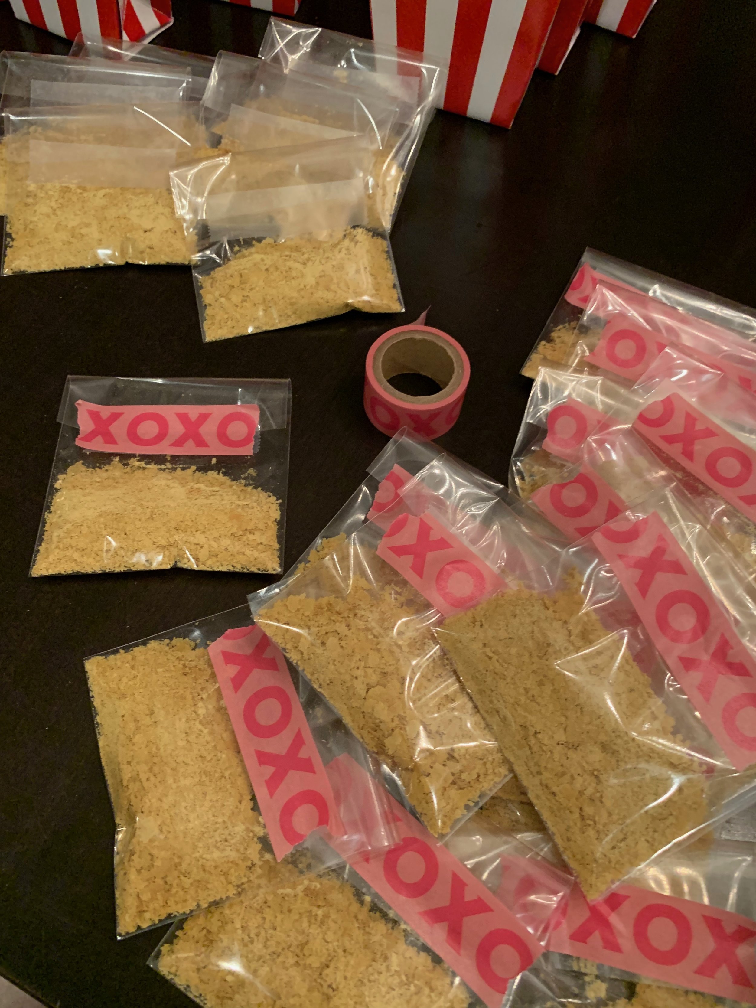 Again, I used tape first to secure the nutritional yeast from spilling out of the bags. Then I decorated it with washi tape.
