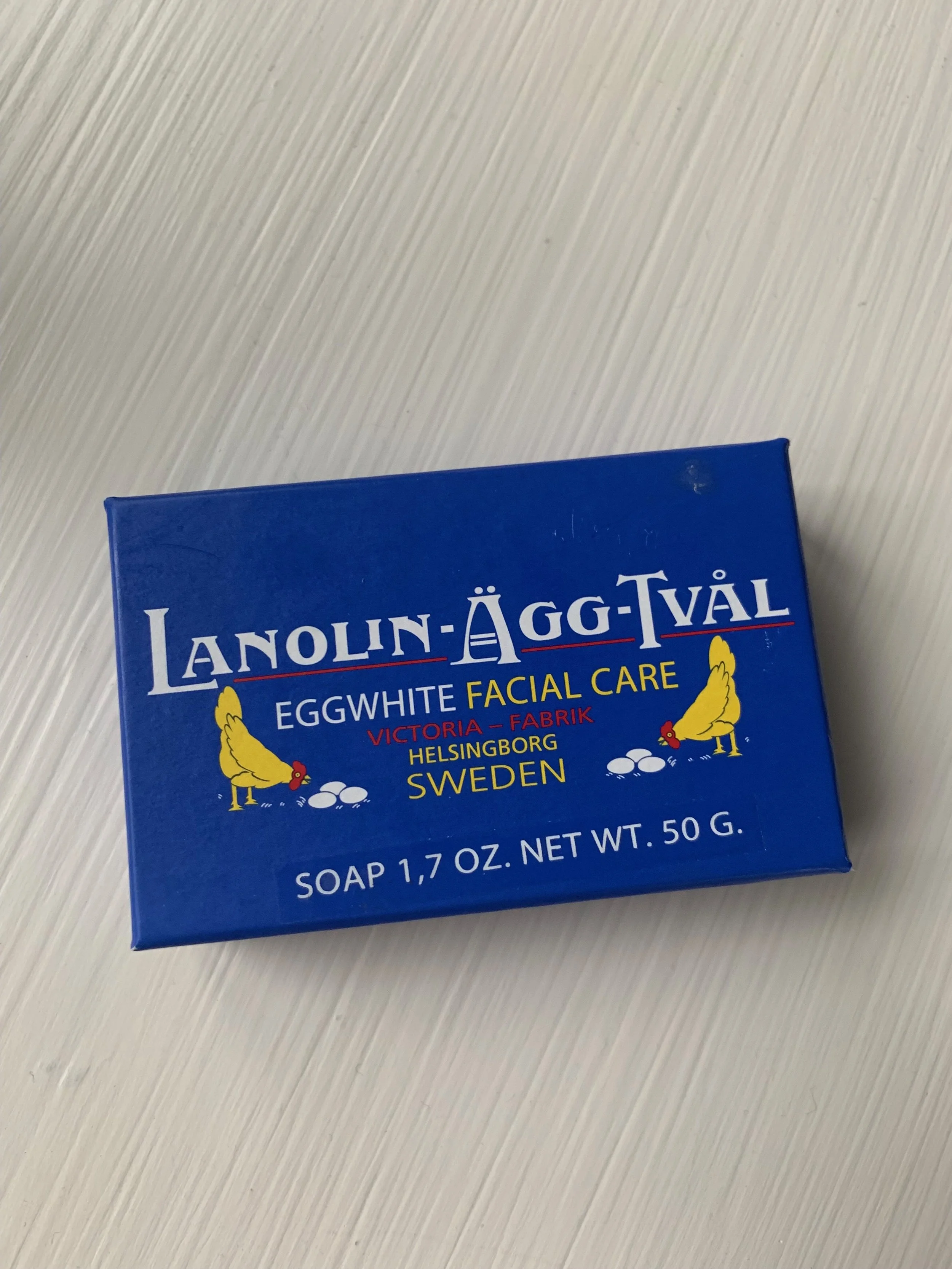 I bought this bar of soap at the Swedish Institute. My guess is that using an egg white would probably yield the same results. But, away from home, this bar would be perfect when traveling since applying an egg white on your face is not as convenient.
