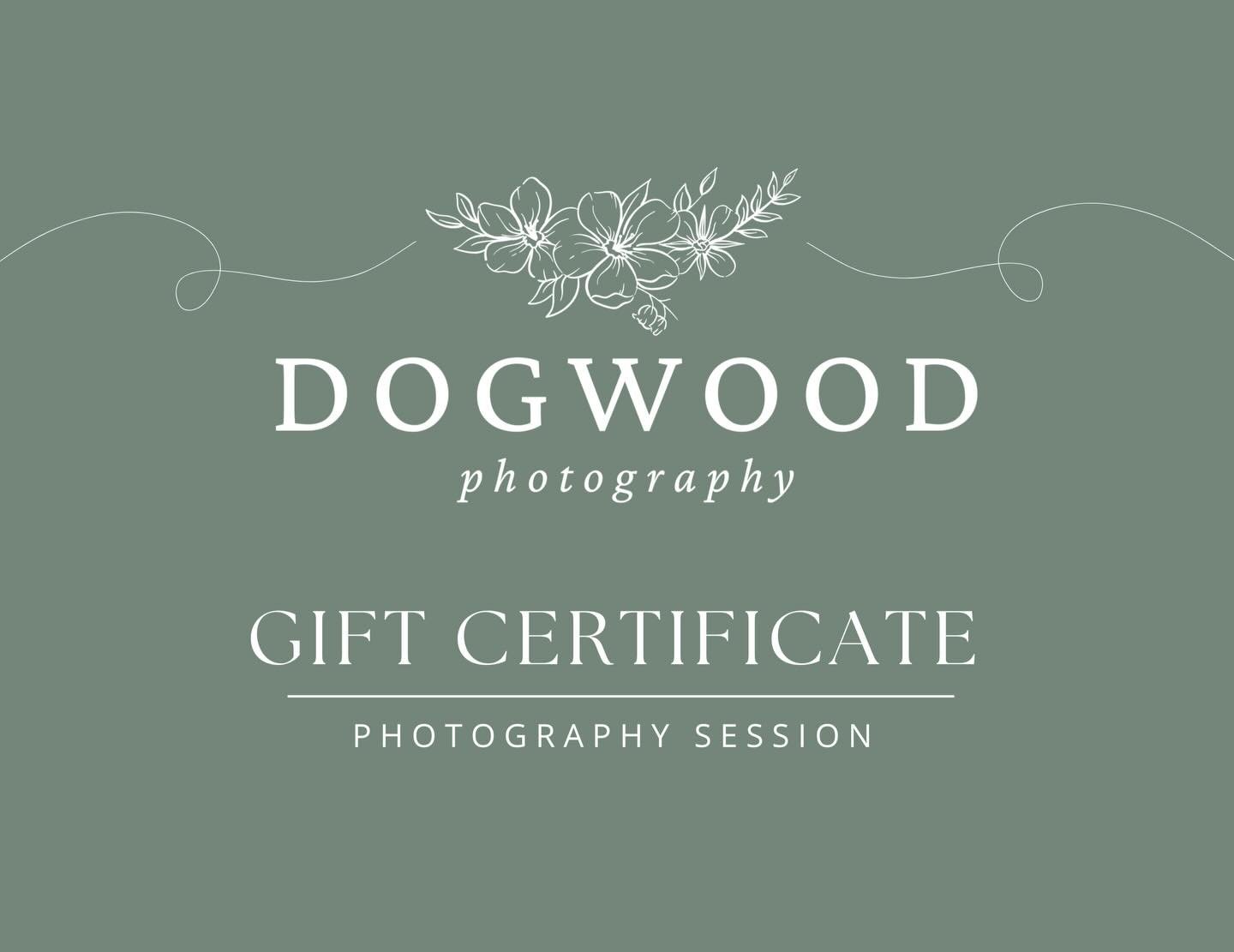 Is Christmas sneaking up and you still need some last min Christmas gifts?! I got you! Grab a gift certificate for a mini or full session and give your loved ones something they&rsquo;ll enjoy and cherish for years to come! ✨ 

DM for deets on how to