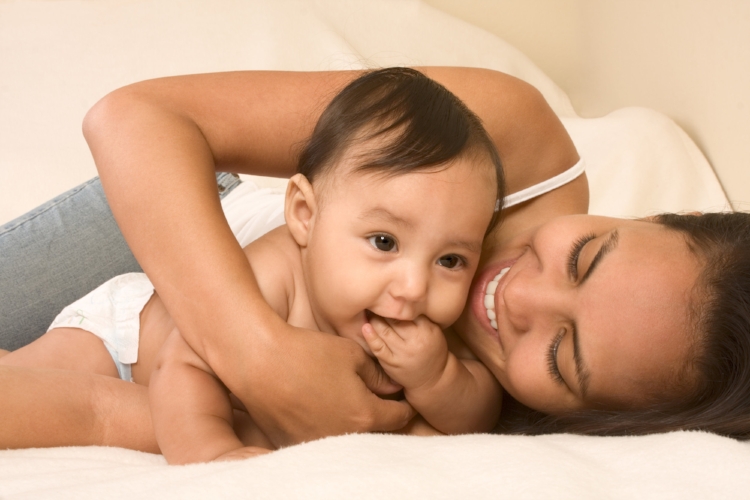 mom-laying-with-baby.jpeg