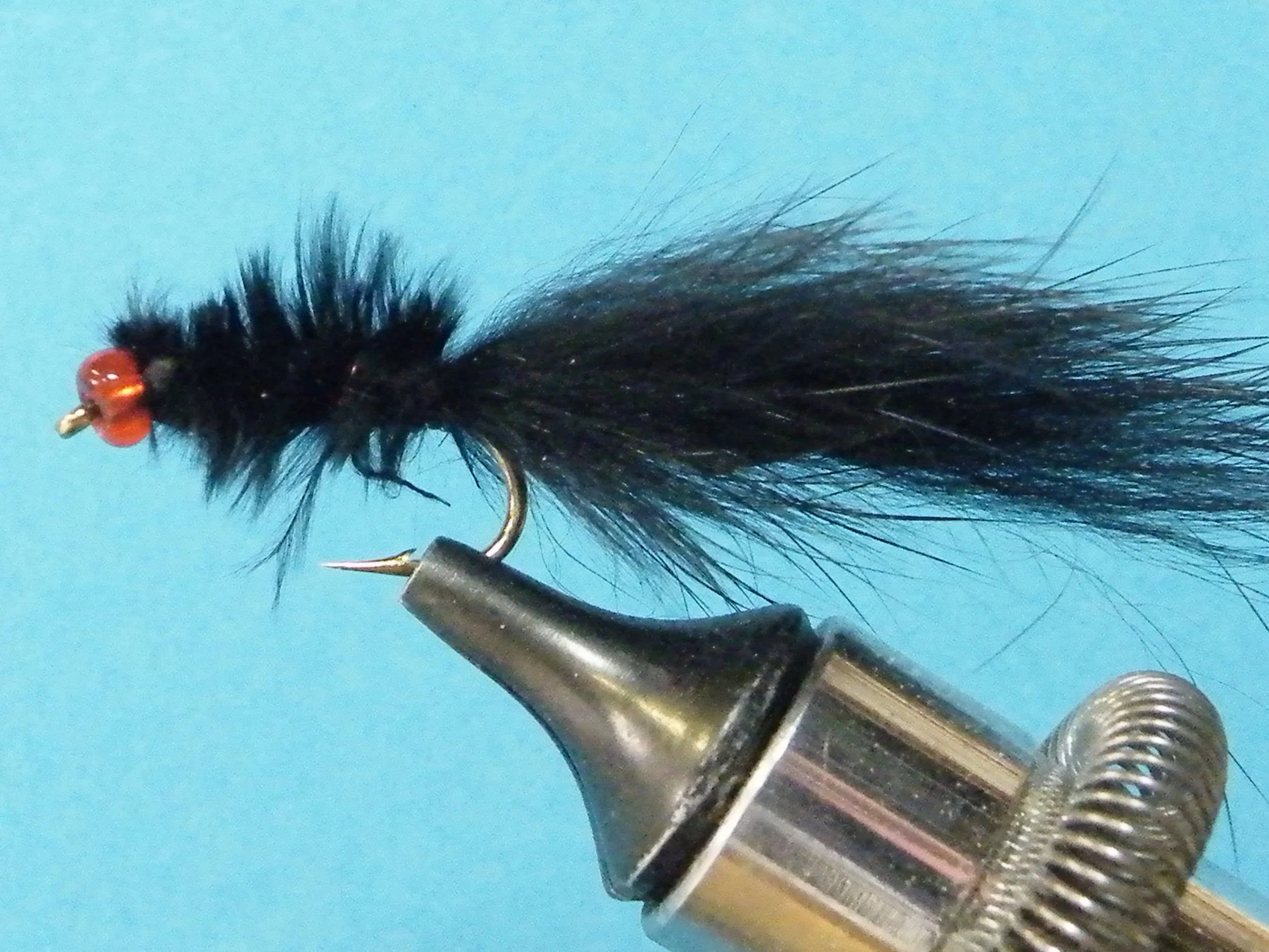 GLEN'S RED GLASS BEAD HEAD BLACK MICRO LEECH.JPG